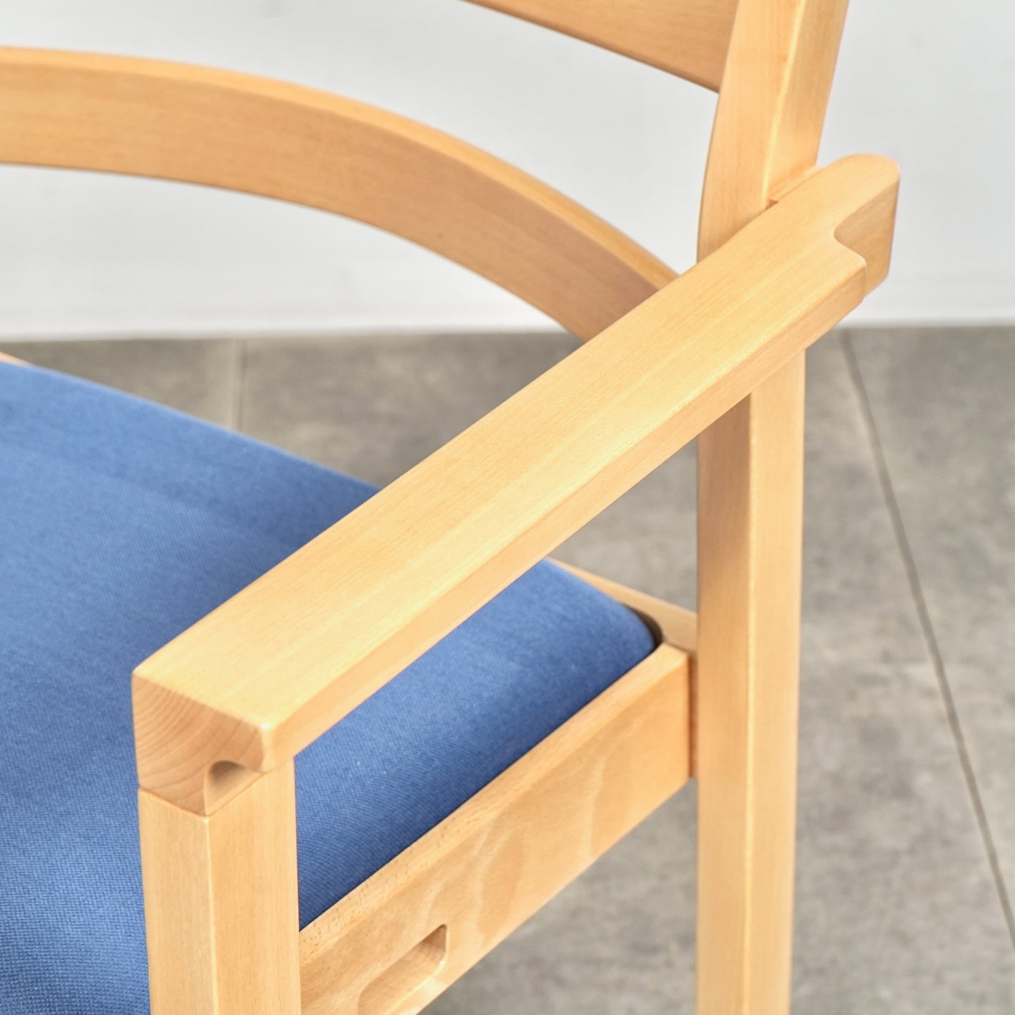 【Hans J. Wegner】The Koldinghus アームチェア【張替済】