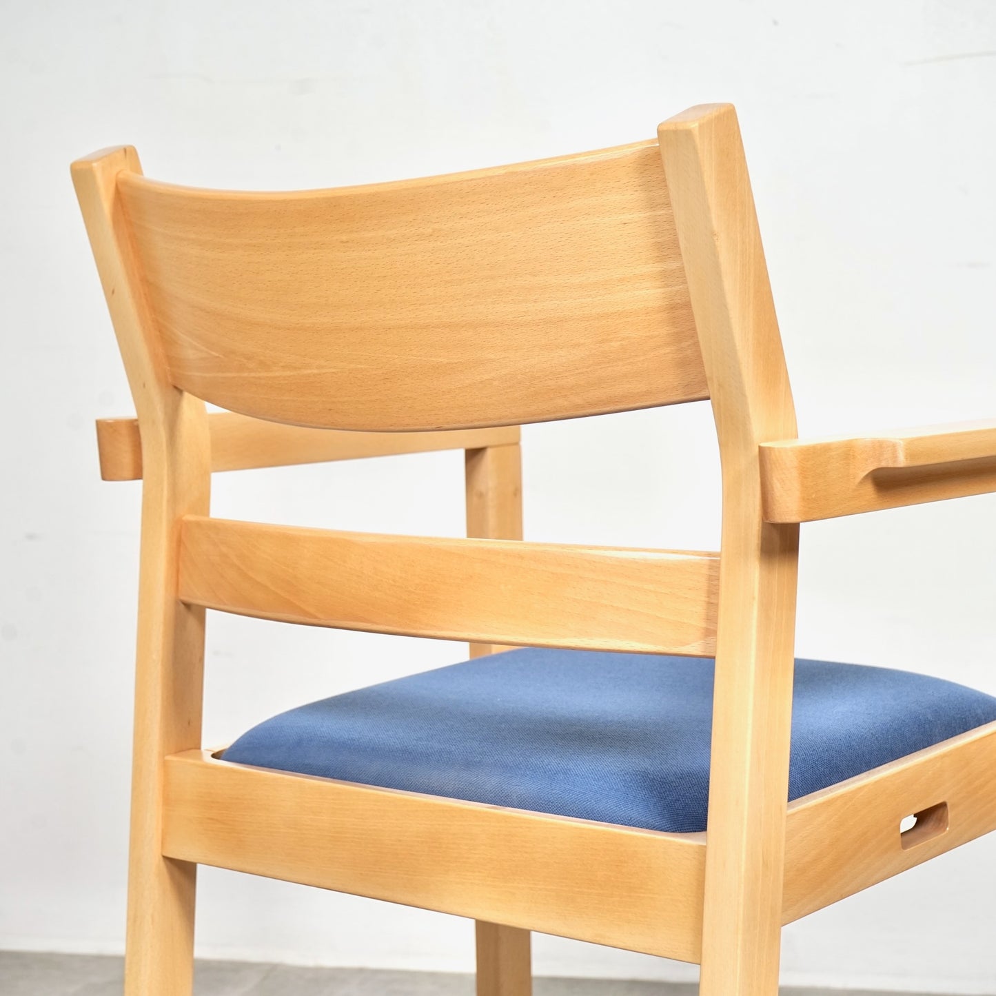 【Hans J. Wegner】The Koldinghus アームチェア【張替済】