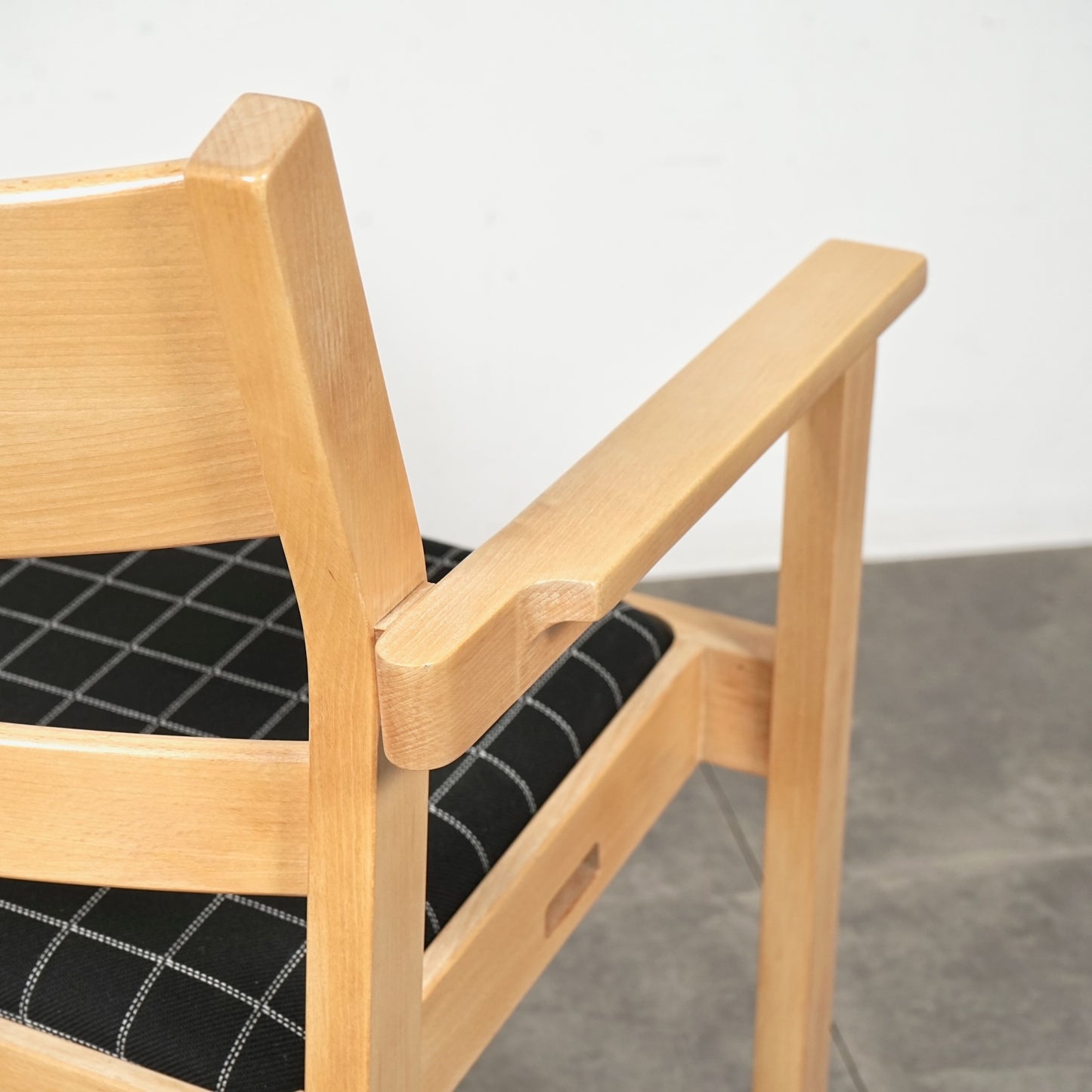 【Hans J. Wegner】The Koldinghus アームチェア【張替済】