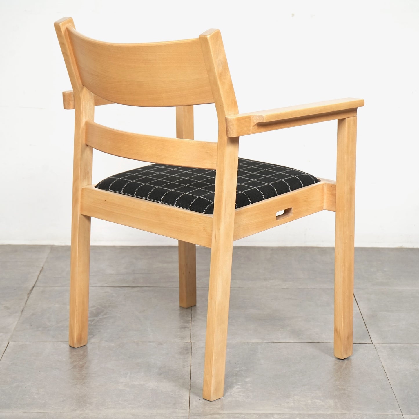 【Hans J. Wegner】The Koldinghus アームチェア【張替済】