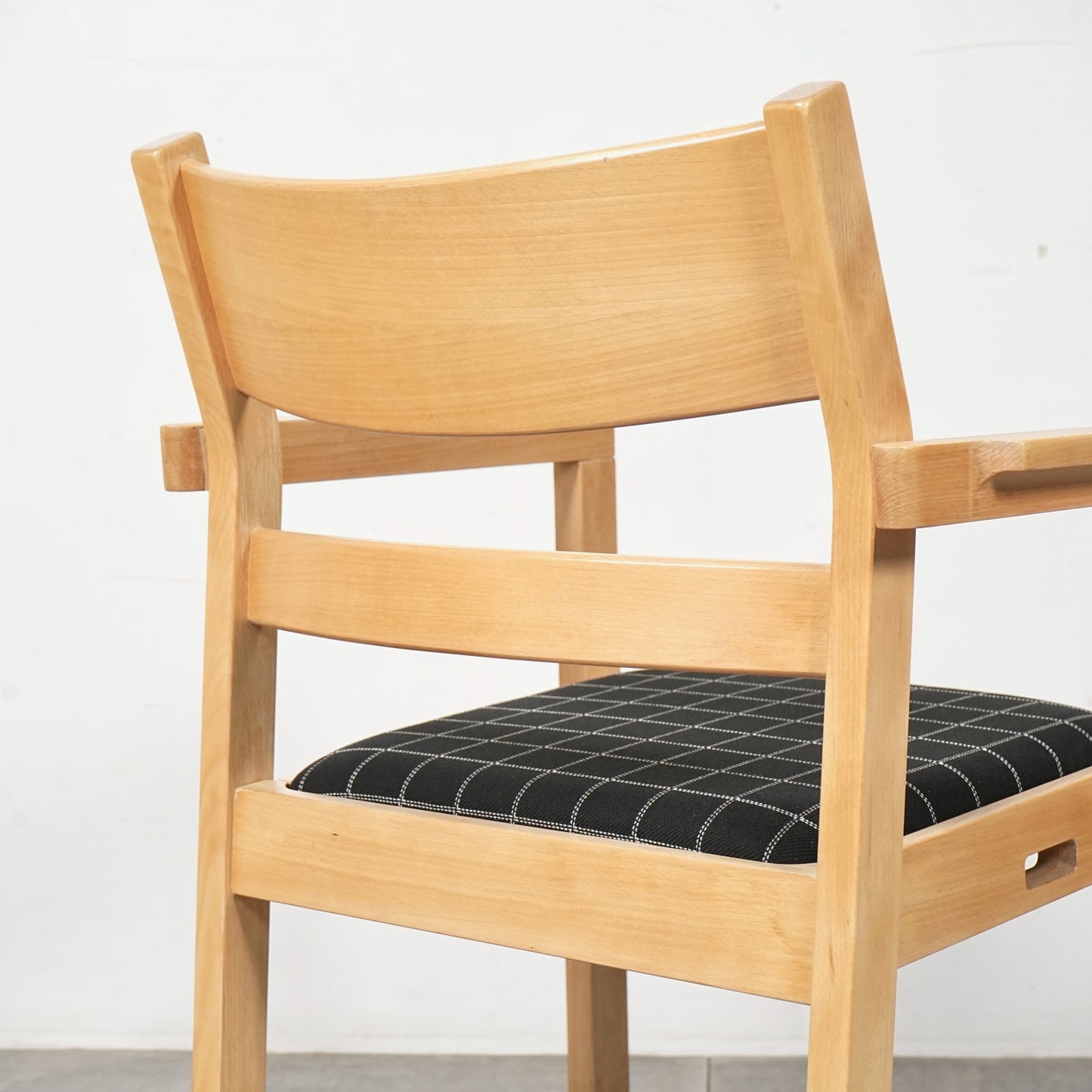 【Hans J. Wegner】The Koldinghus アームチェア【張替済】