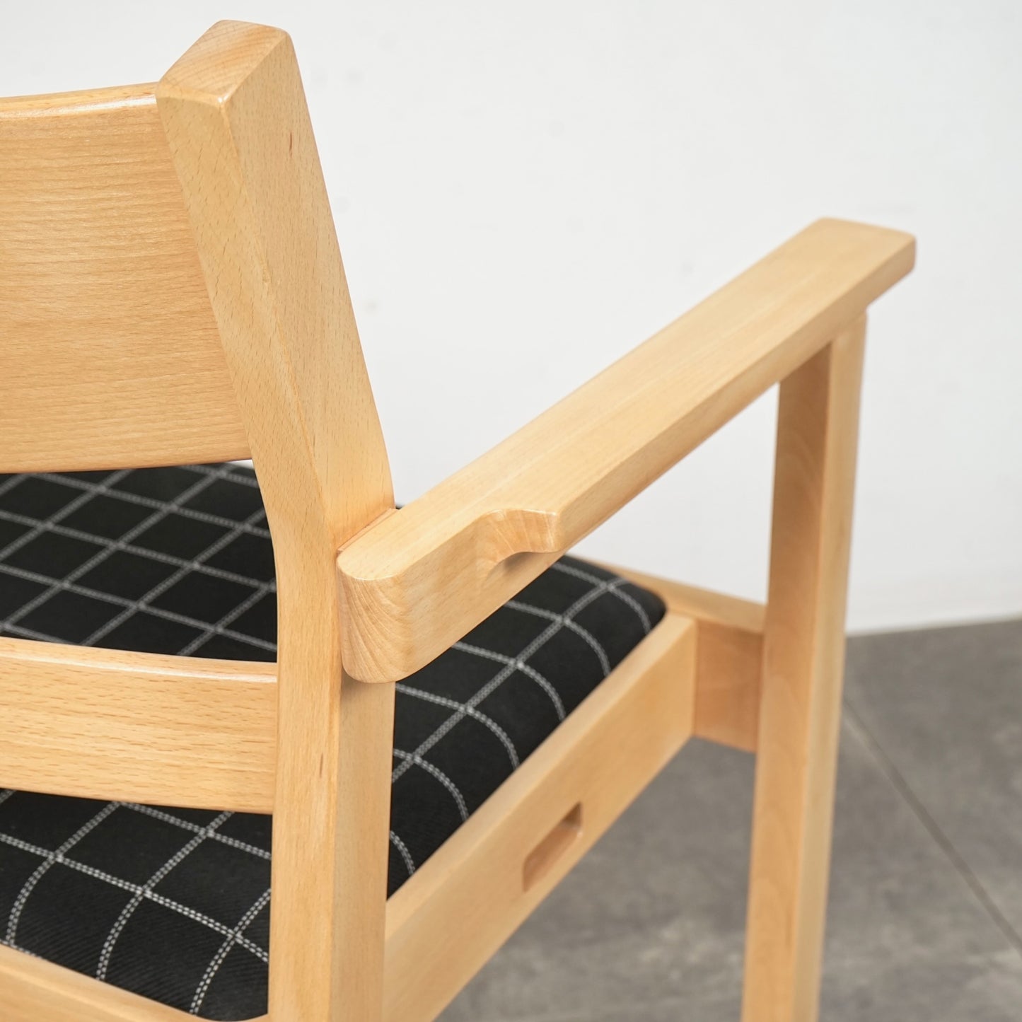 【Hans J. Wegner】The Koldinghus アームチェア【張替済】