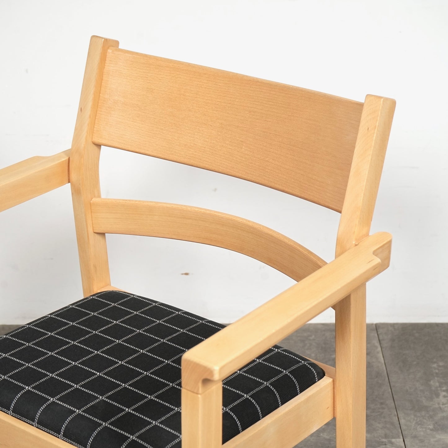【Hans J. Wegner】The Koldinghus アームチェア【張替済】