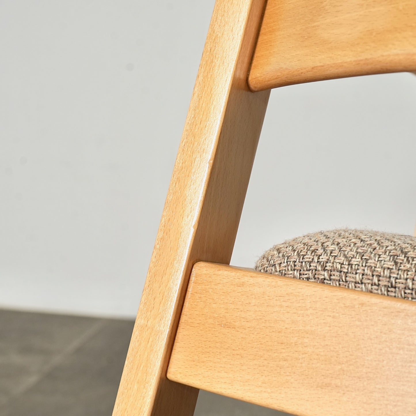 【Hans J. Wegner】The Koldinghus アームチェア【張替済】