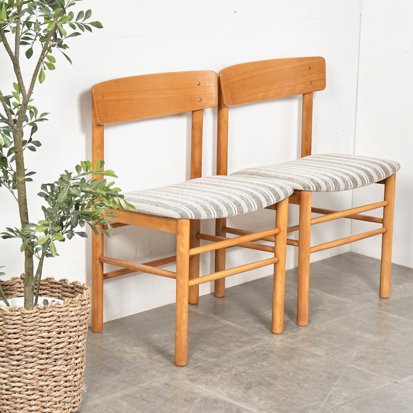 【Farstrup】Model.250 ダイニングチェア【張替済】