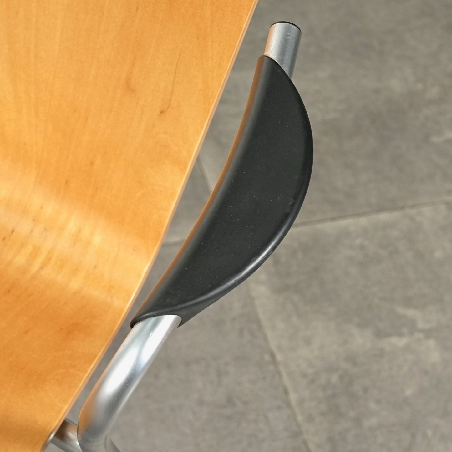 【FRITZ HANSEN】"VicoDuo" アームチェア