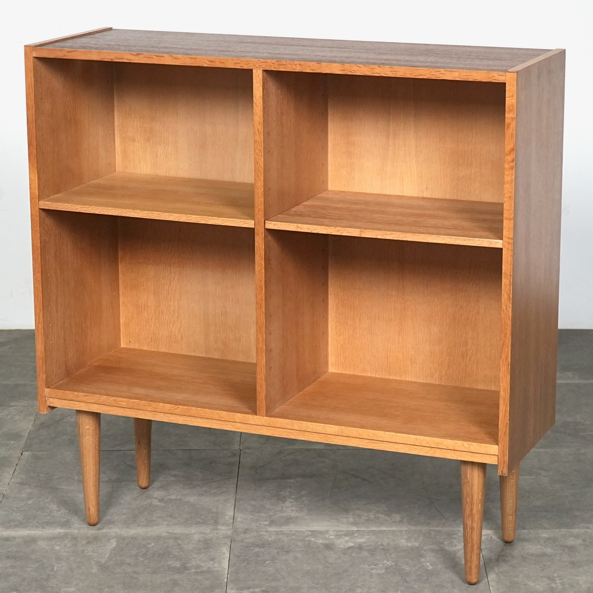 デンマークヴィンテージ ブックシェルフ – TIME HYPE