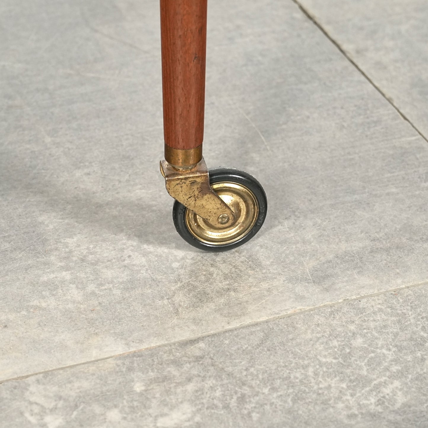 【Poul M Volther】ソーイングテーブル