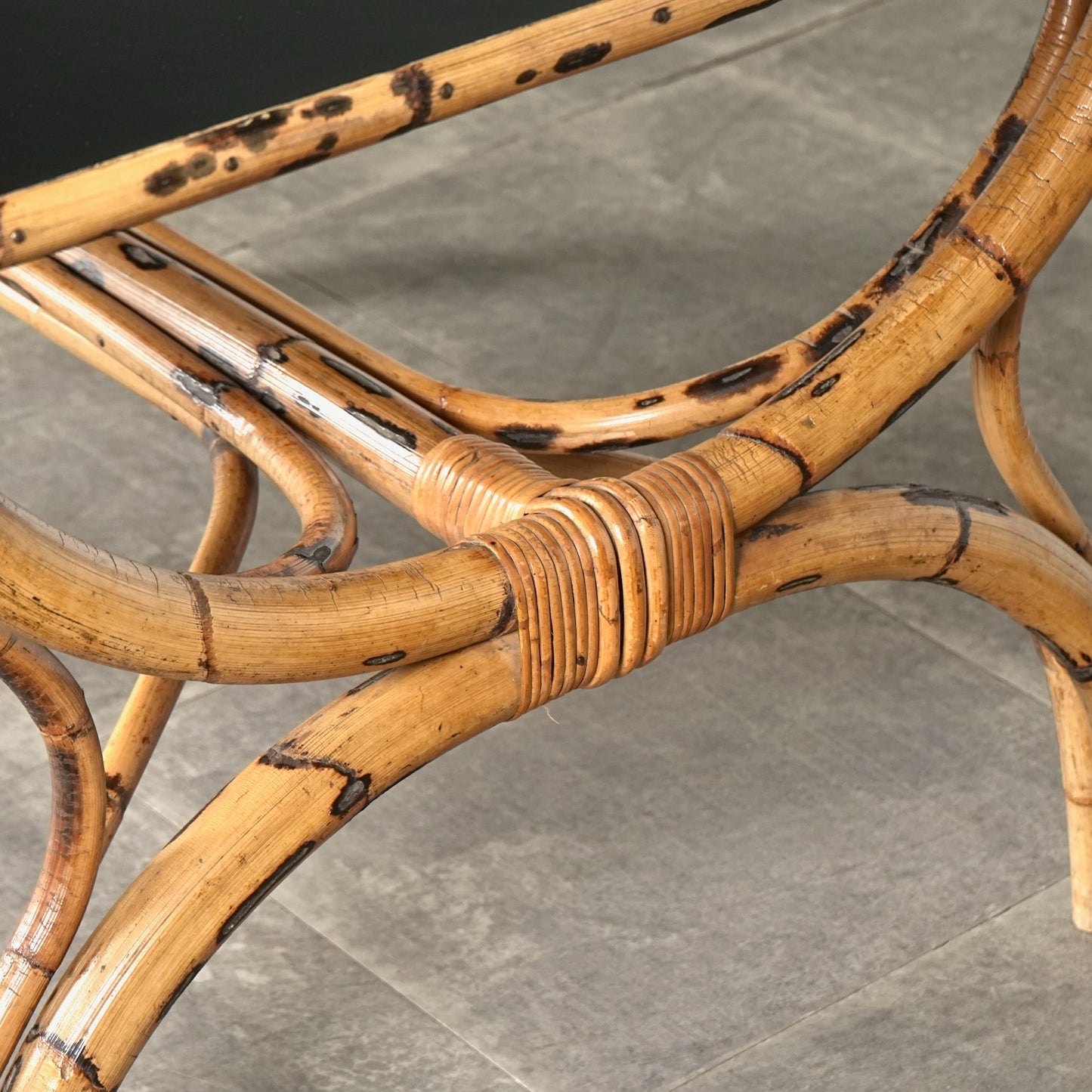 オランダ ヴィンテージ ダイニングテーブル