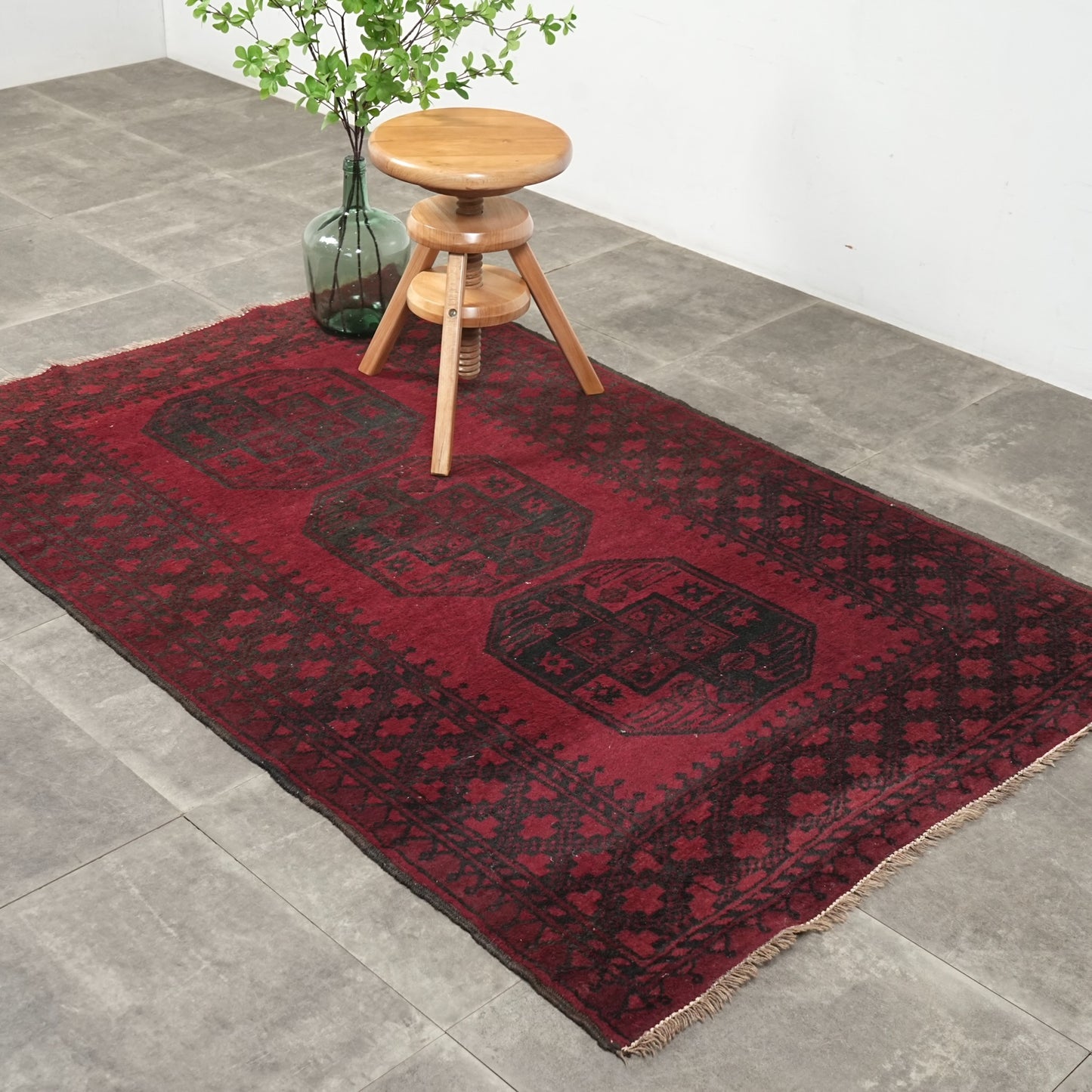 送料無料 ヴィンテージ ラグ(手織り/181cm×115.5cm)