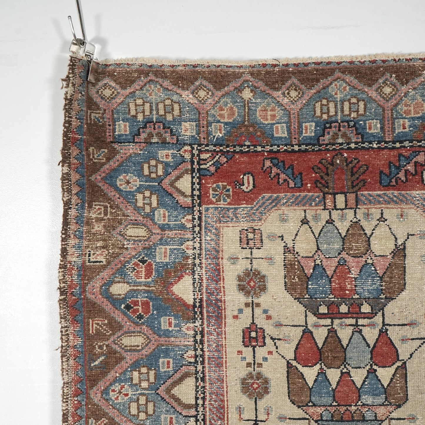 送料無料 ヴィンテージ ラグ(手織り/146.5cm×107cm)