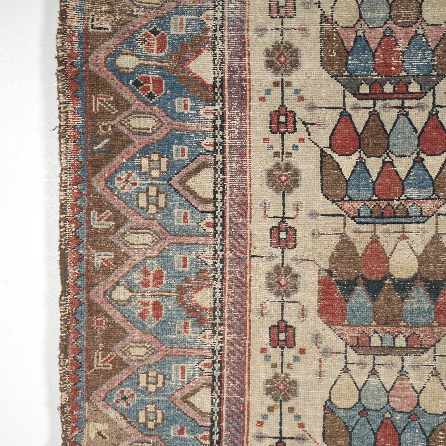 送料無料 ヴィンテージ ラグ(手織り/146.5cm×107cm)