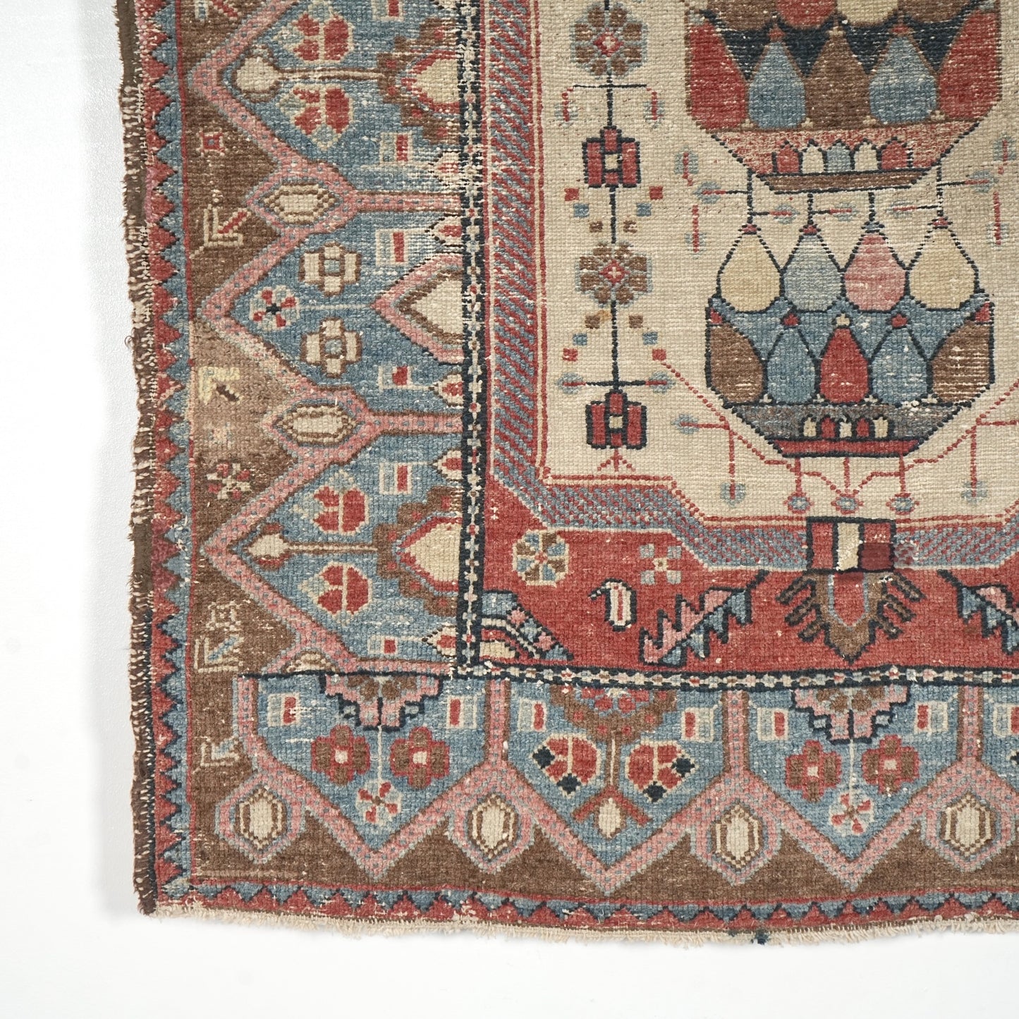 送料無料 ヴィンテージ ラグ(手織り/146.5cm×107cm)