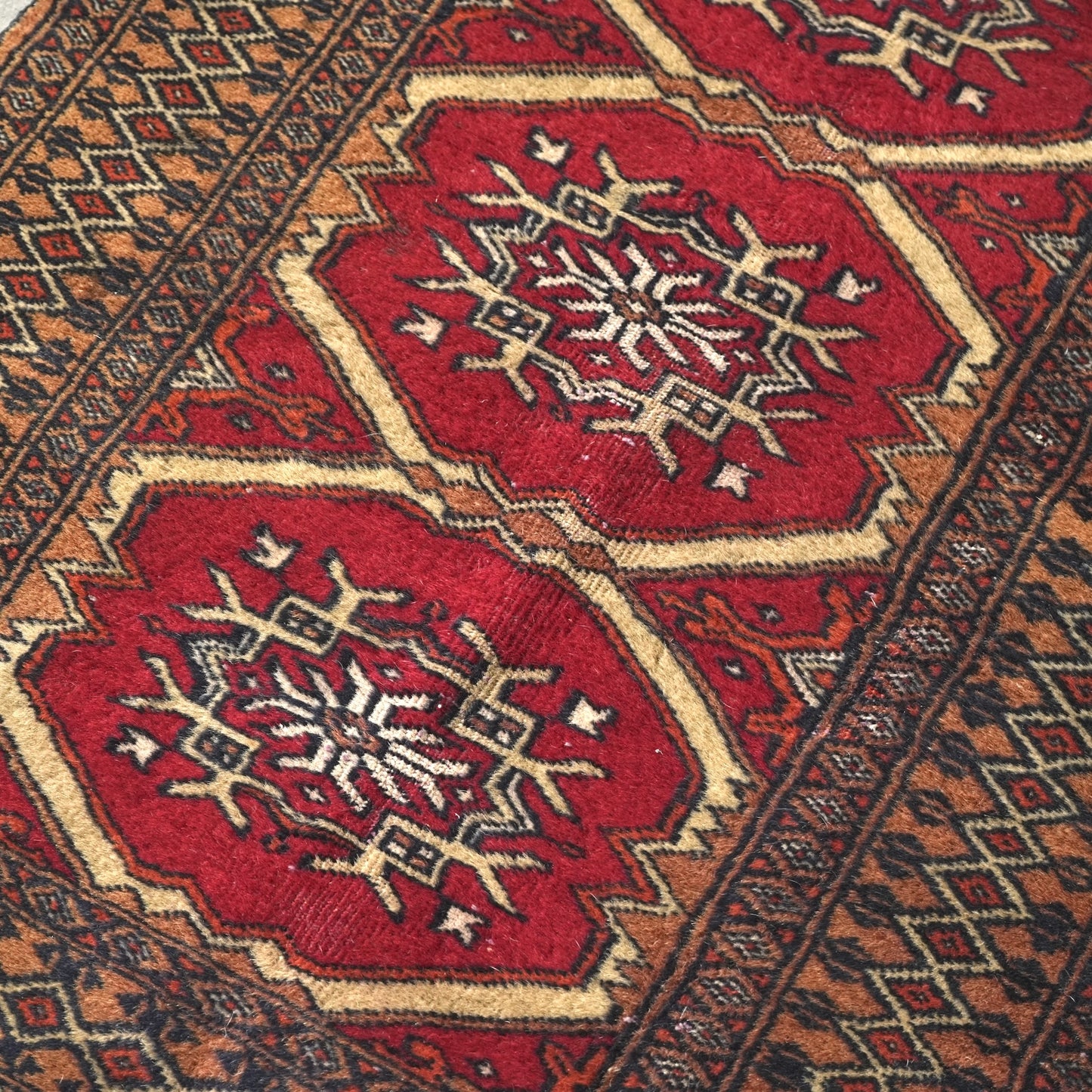 送料無料 ヴィンテージ ラグ(手織り/103cm×60cm)