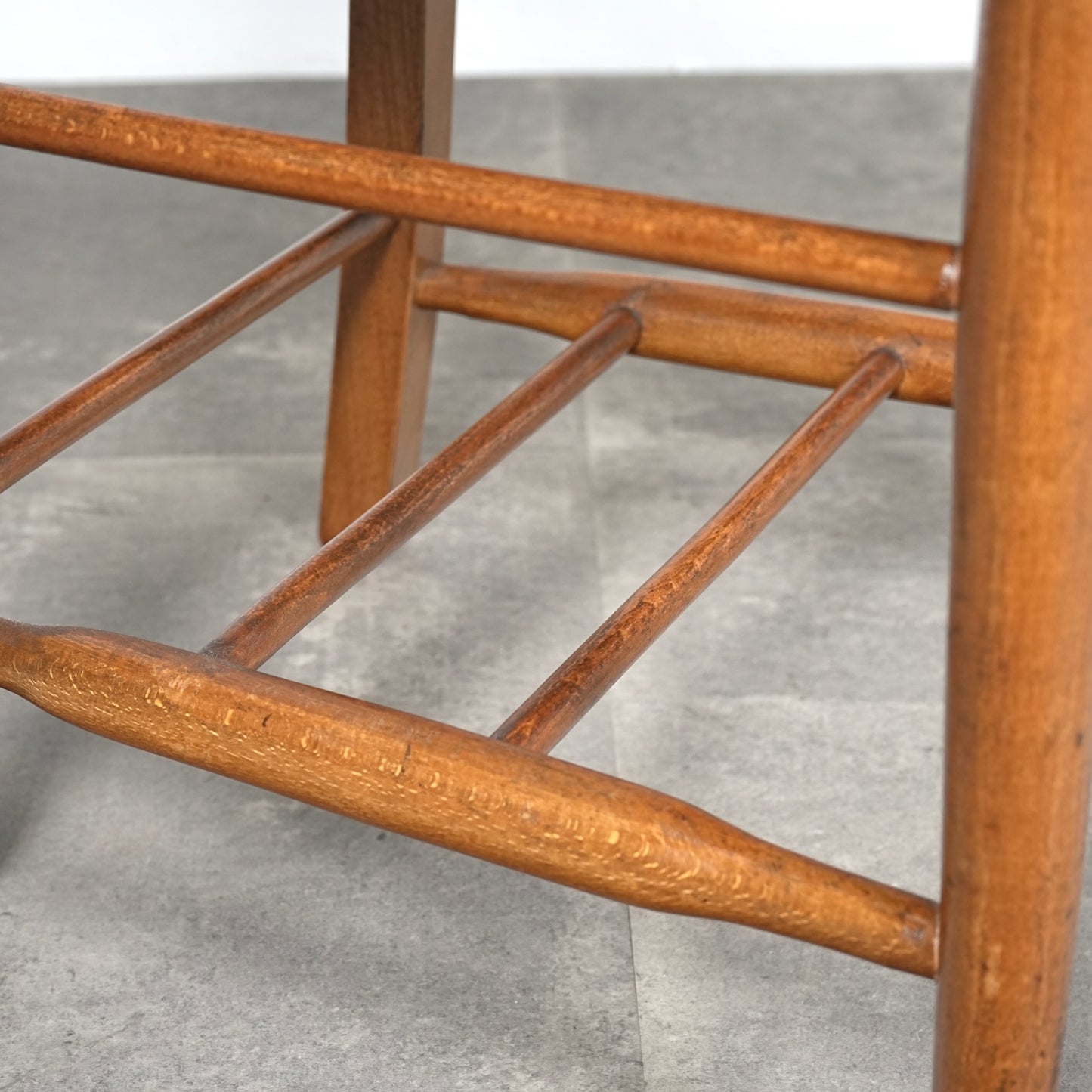 英国アンティーク チャーチチェア