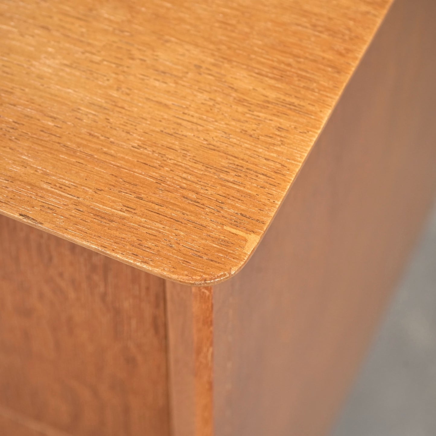 【Limelight furniture】ヴィンテージ キャビネット