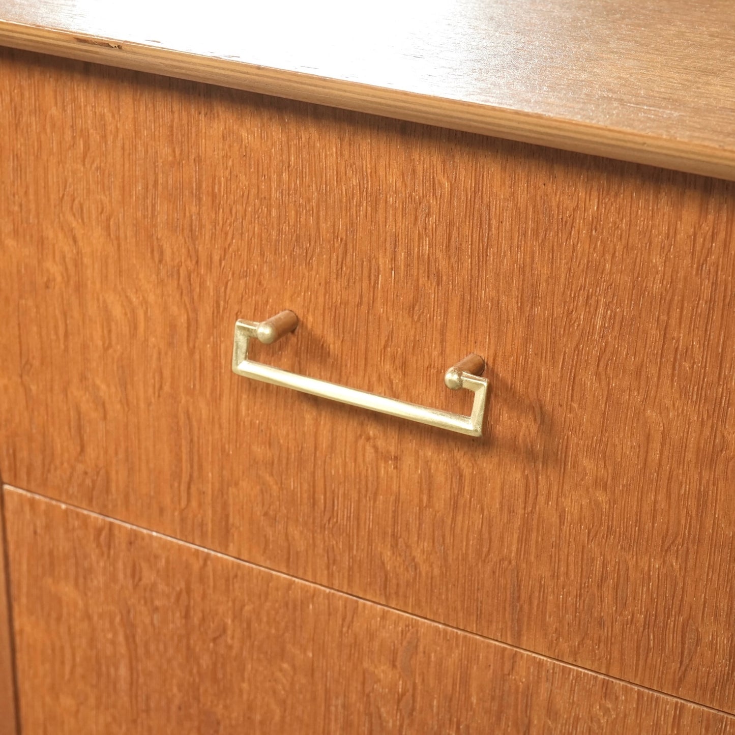 【Limelight furniture】ヴィンテージ キャビネット