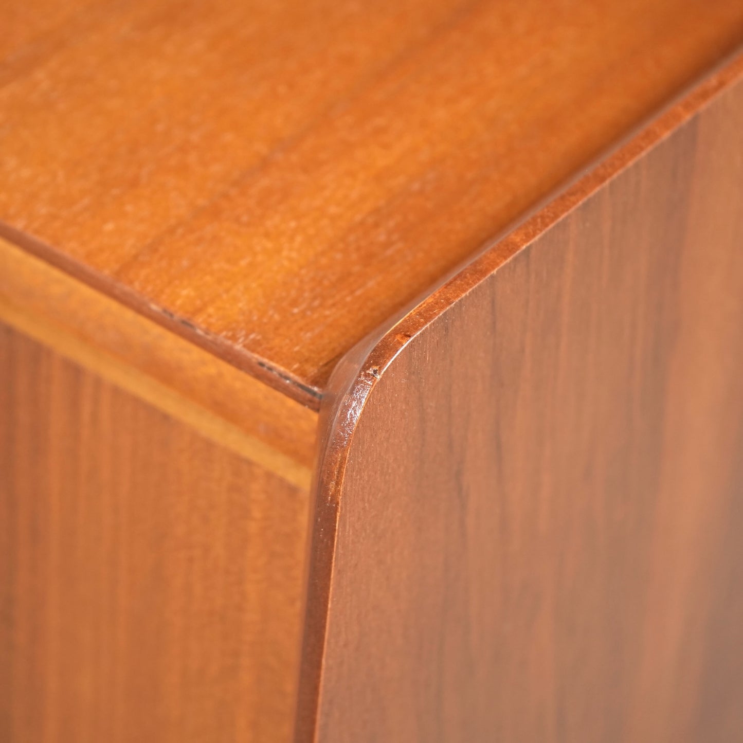 【Wrighton Furniture】ヴィンテージ キャビネット