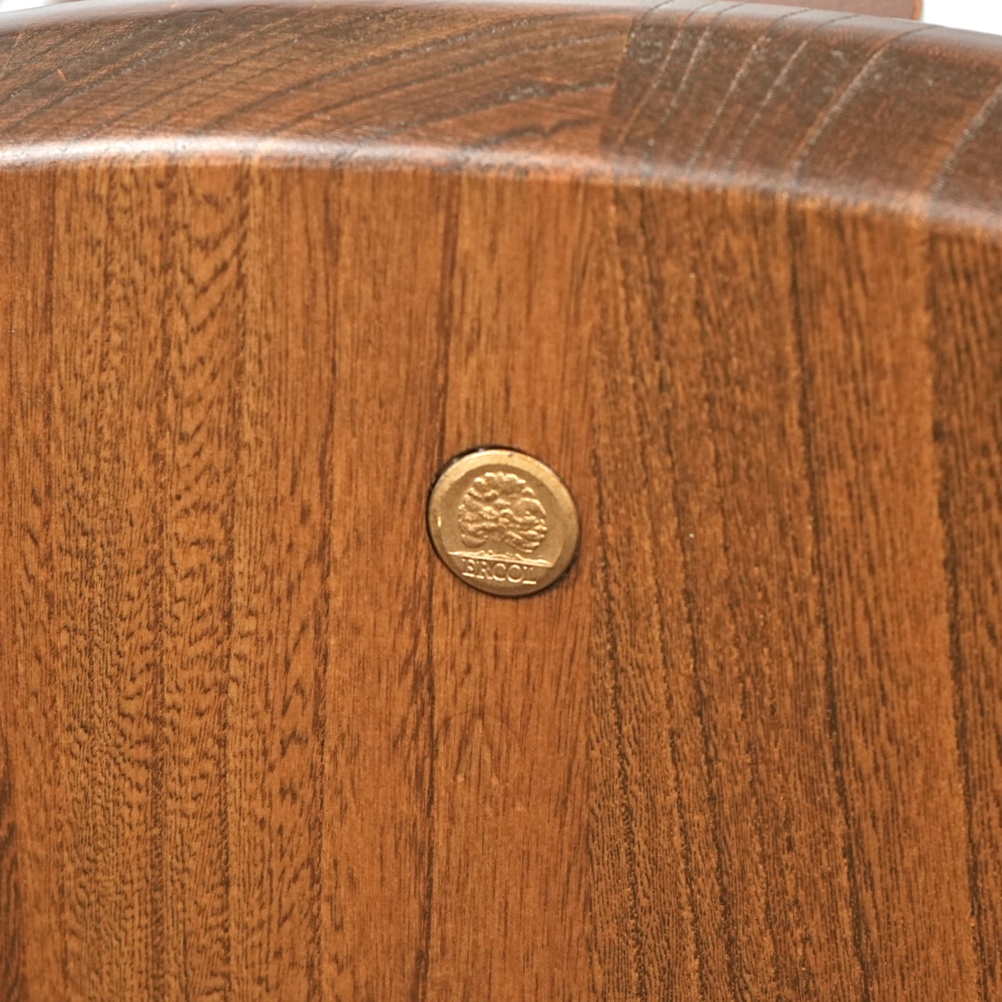 【ERCOL】オールドコロニアル スワンバック アームチェア