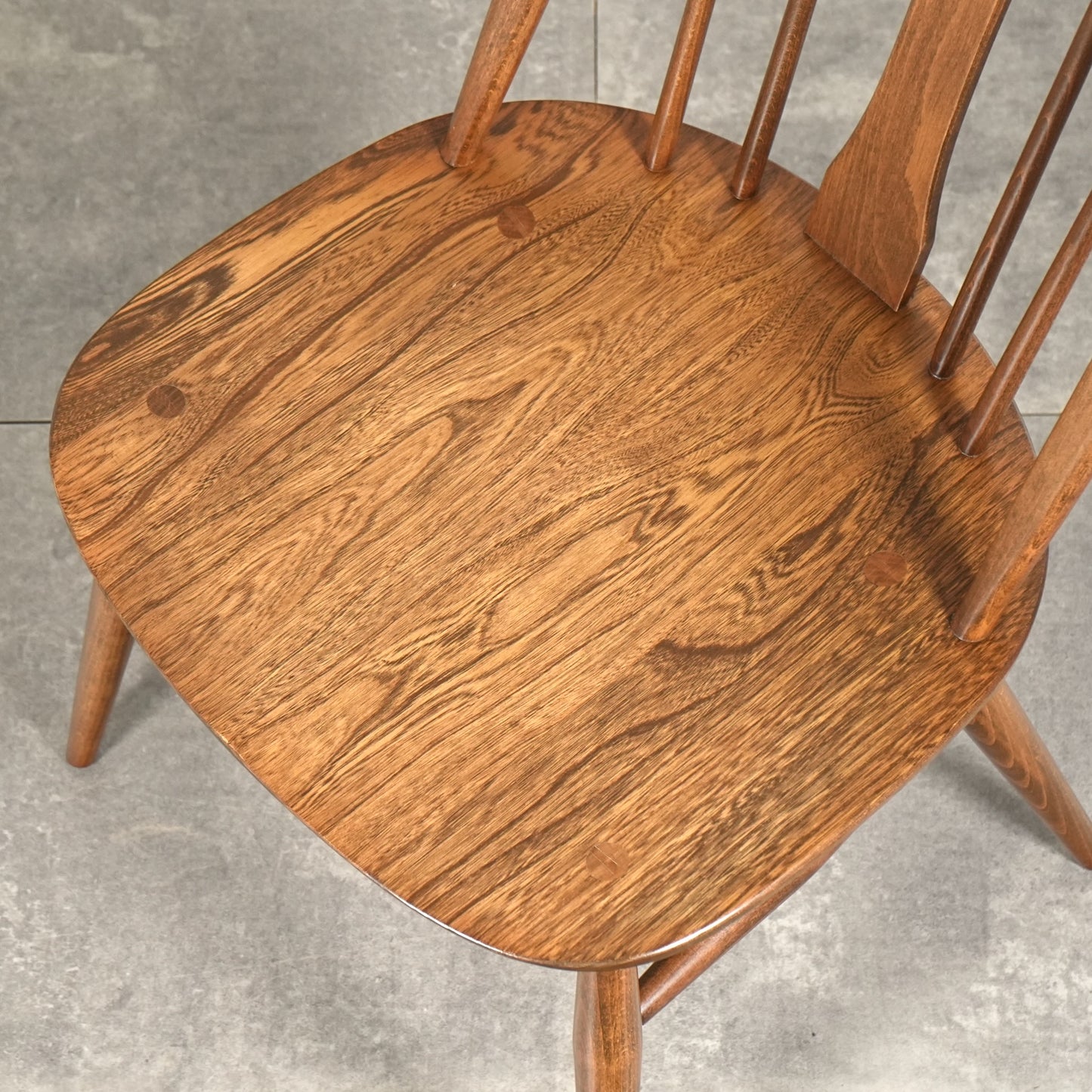 【ERCOL】オールドコロニアル スワンバックチェア
