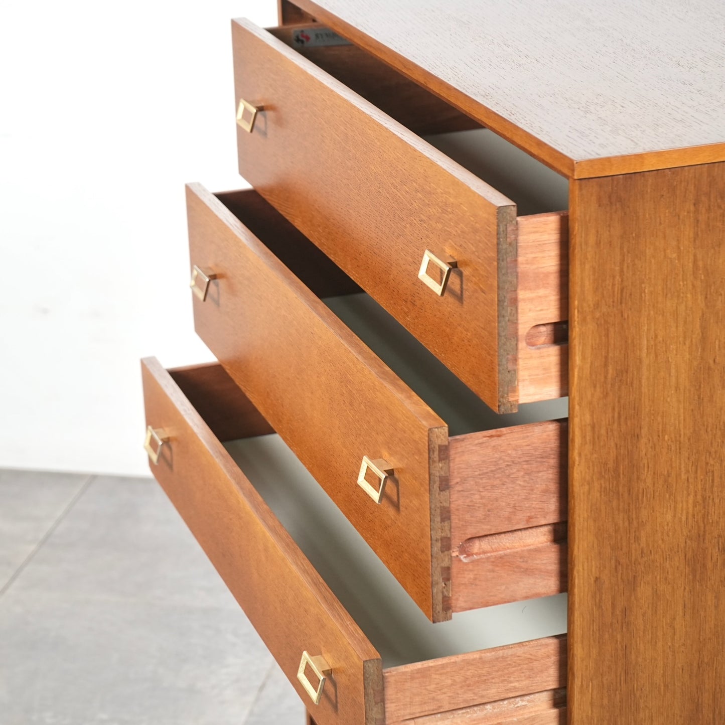 【SYMBOL FURNITURE】ヴィンテージ チェスト