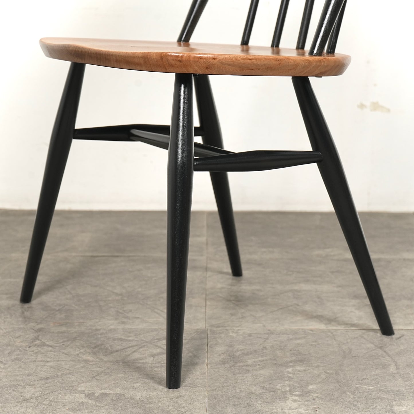 【ERCOL】ヴィンテージ クエーカーチェア(バイカラー)
