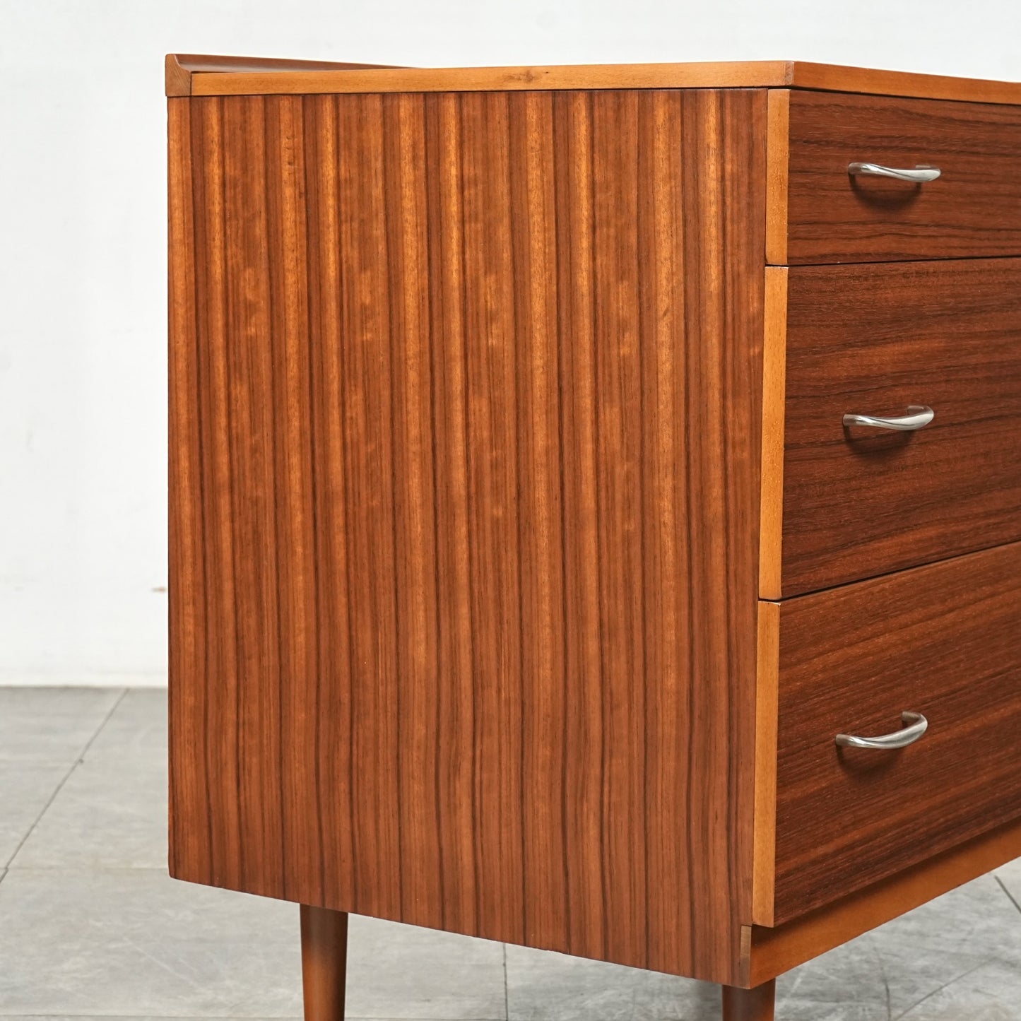 【Stag Furniture】ヴィンテージ チェスト