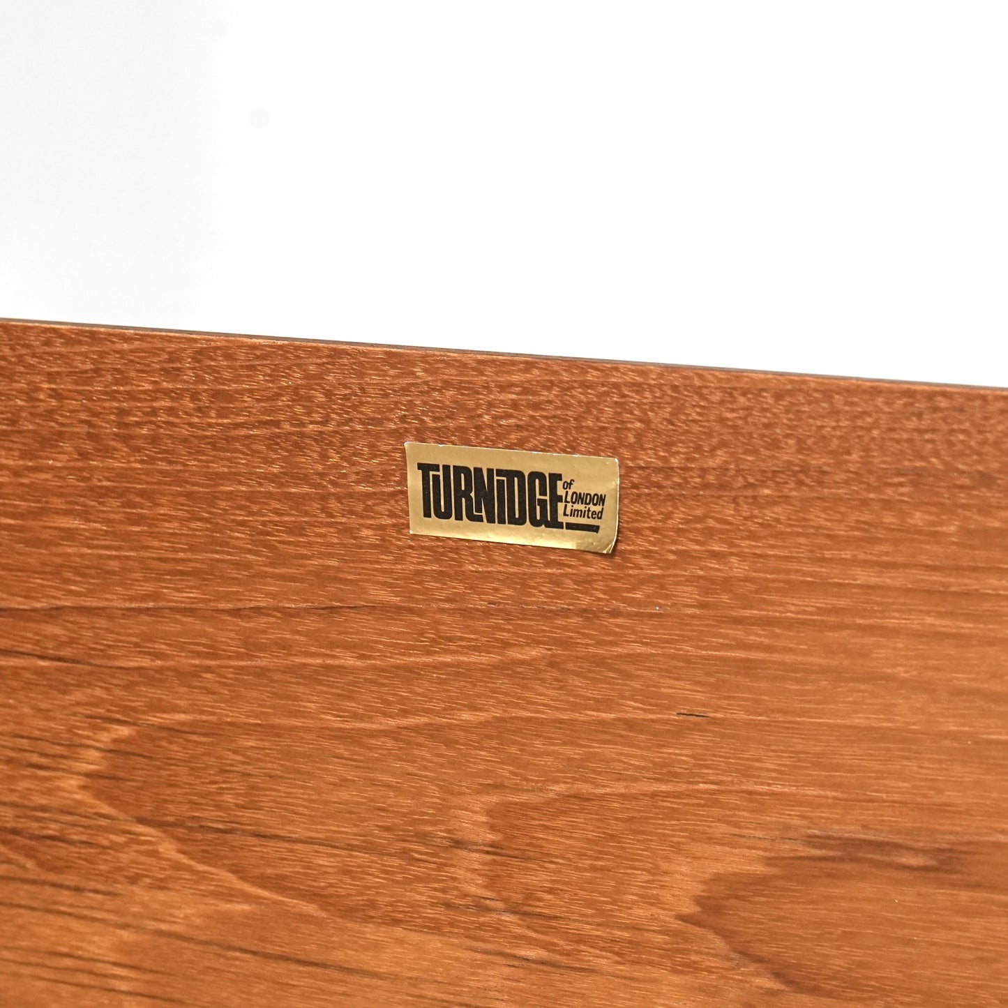 【Turnidge】ヴィンテージ ガラスキャビネット