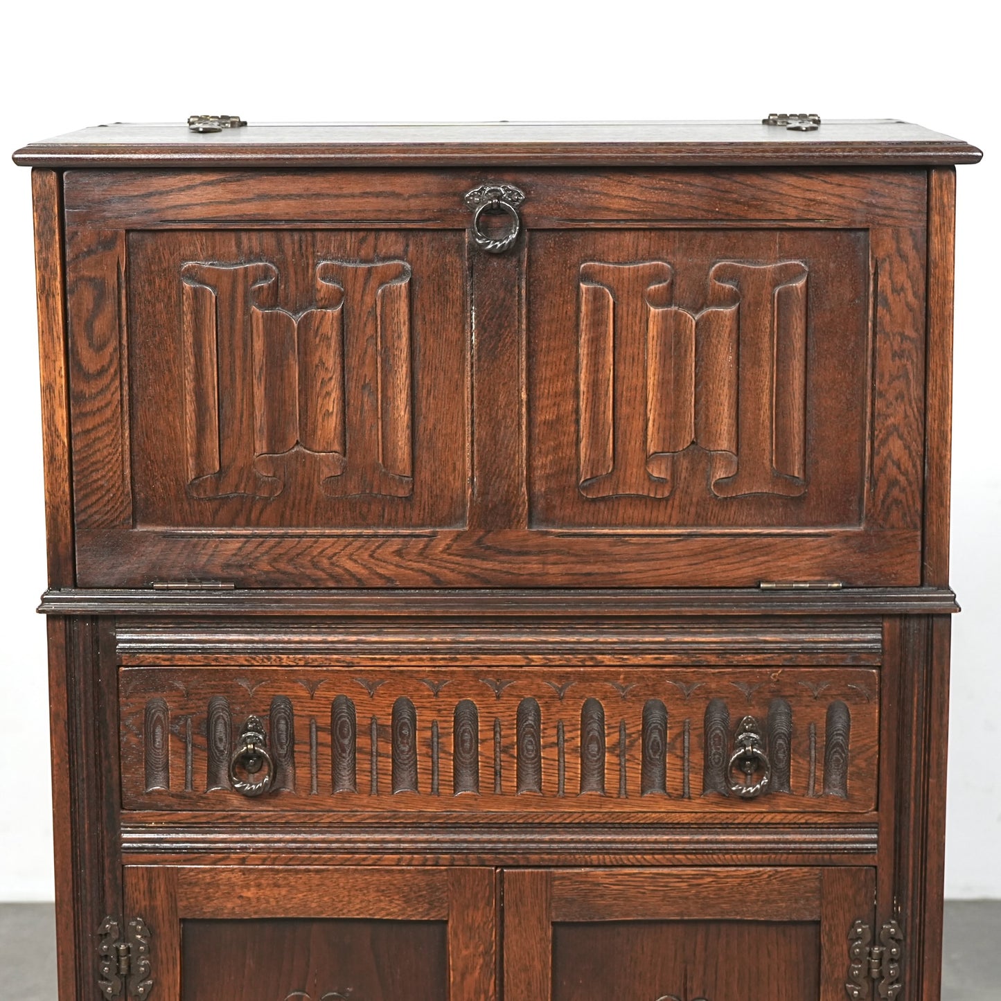 【JAYCEE FURNITURE】ヴィンテージ カクテルキャビネット