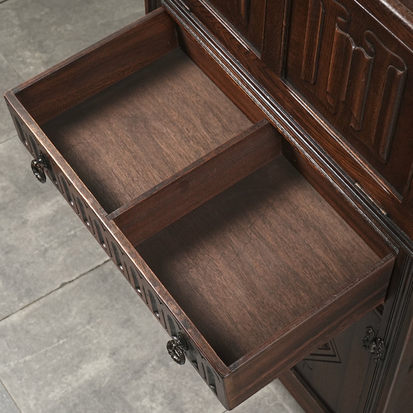 【JAYCEE FURNITURE】ヴィンテージ カクテルキャビネット