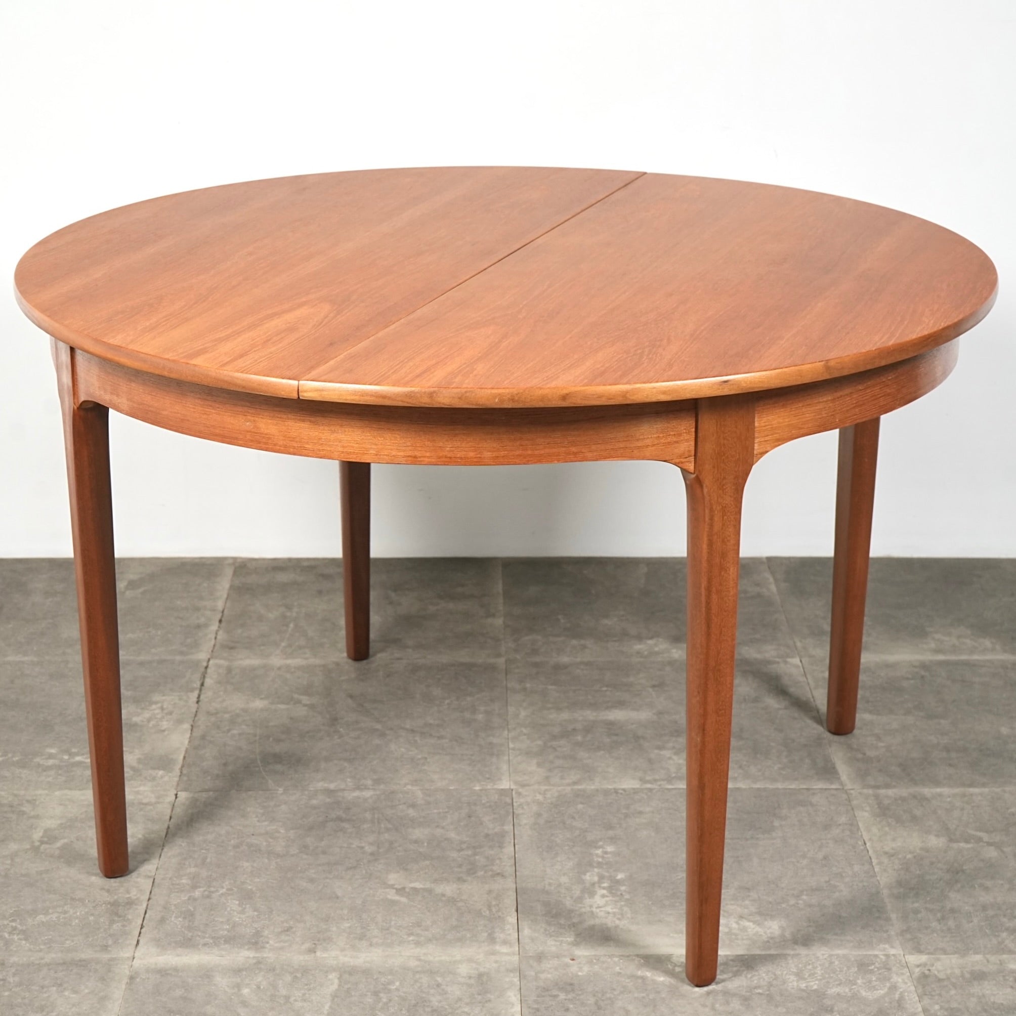 【8/23まで】nathan/ネイサン　ラウンドエクステンションテーブル NATHAN】エクステンション ラウンドテーブル – TIME HYPE