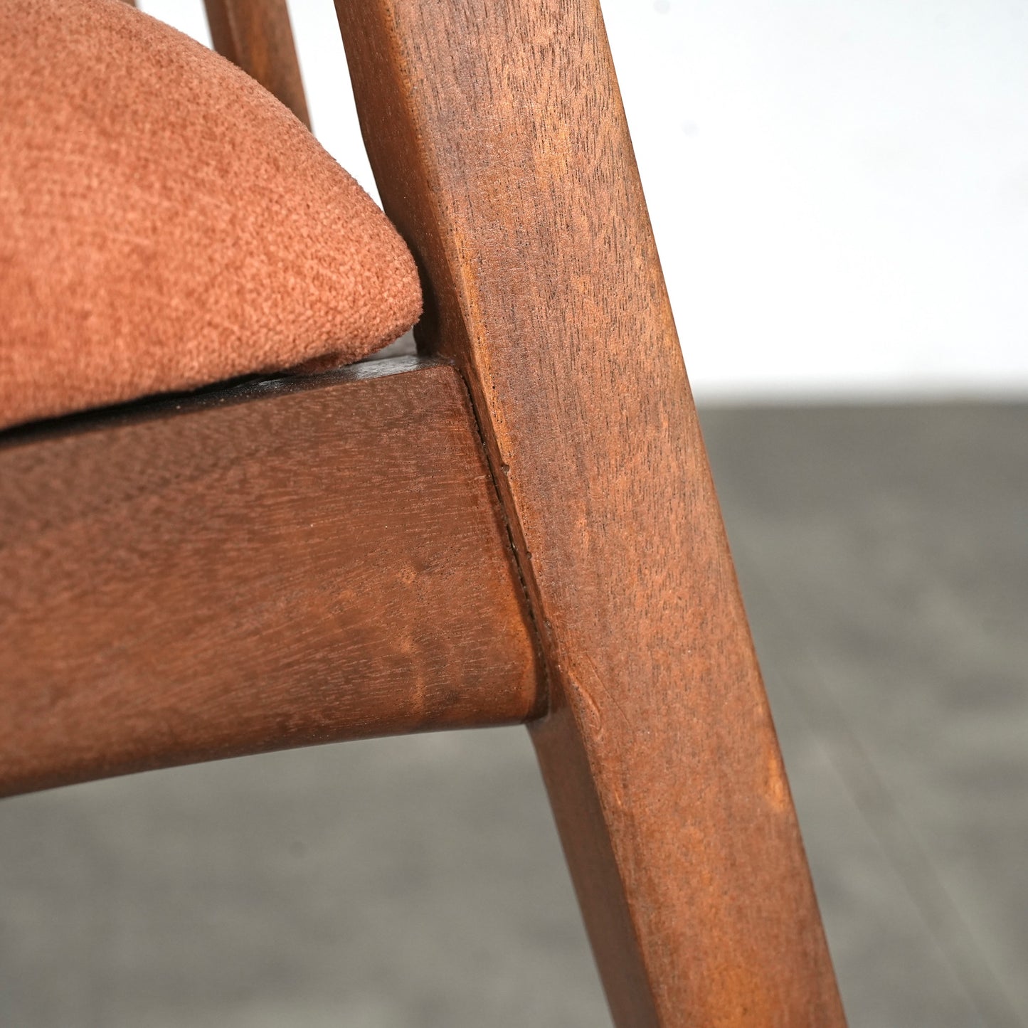 イギリスヴィンテージ ダイニングチェア【張替済】