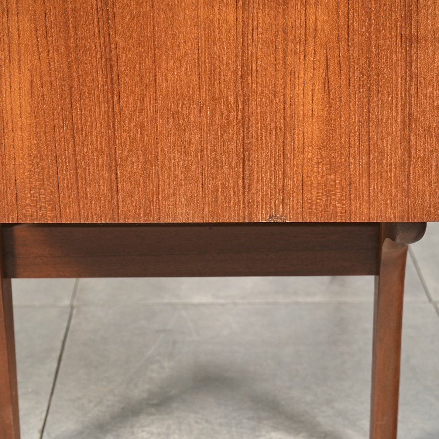 【SUTCLIFFE OF TODMORDEN】ライティングビューロー