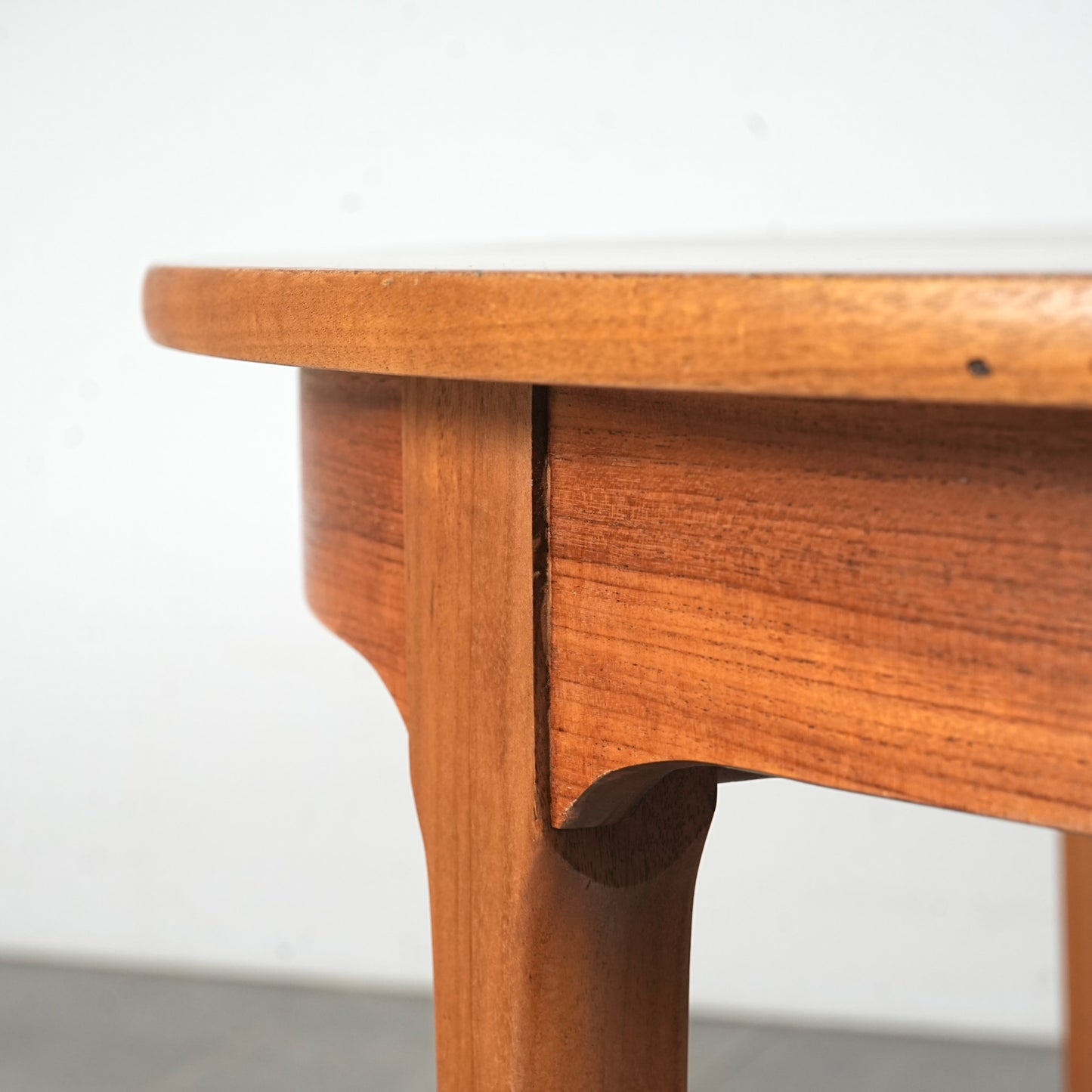 【NATHAN】エクステンション ラウンドテーブル