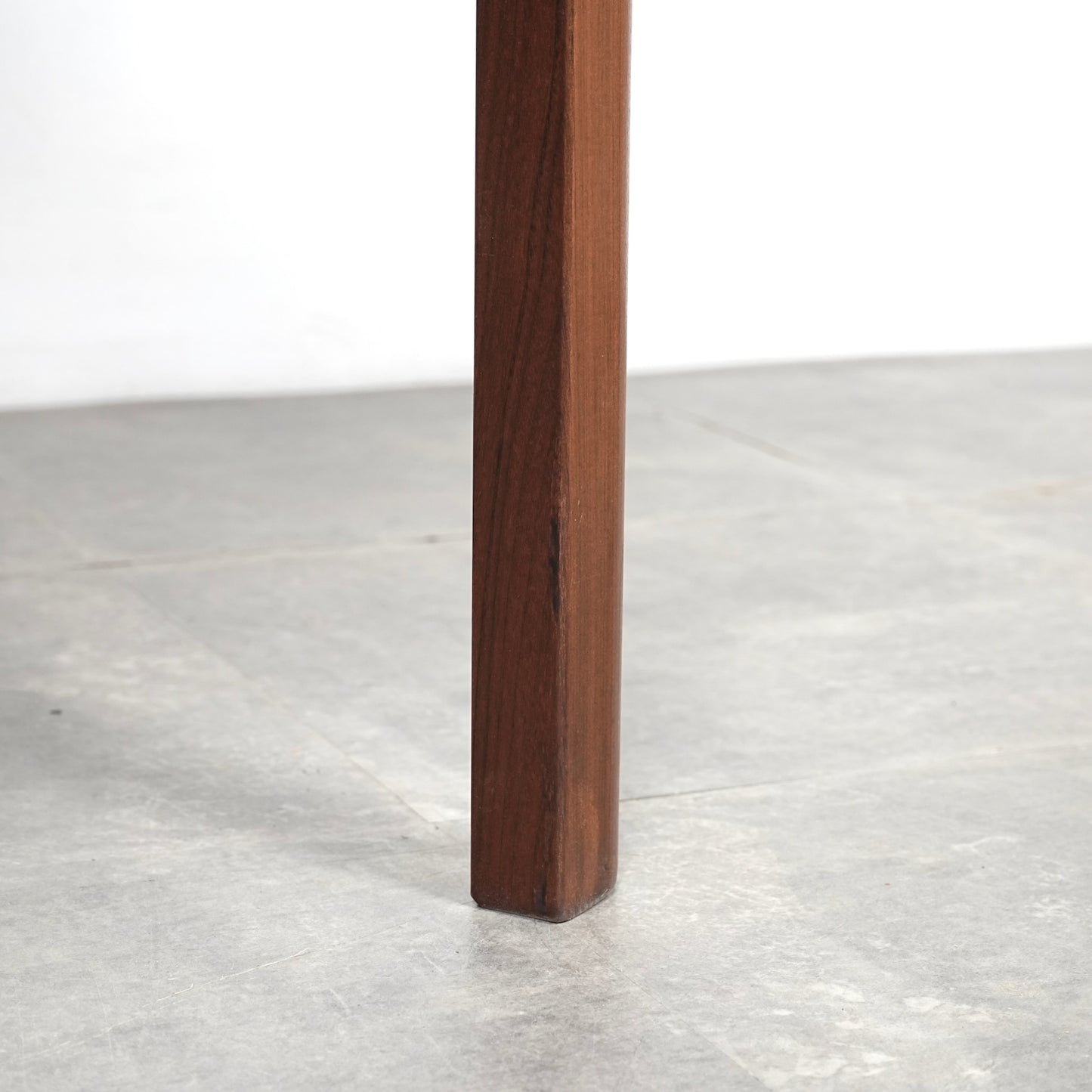 【White&Newton】エクステンション ダイニングテーブル