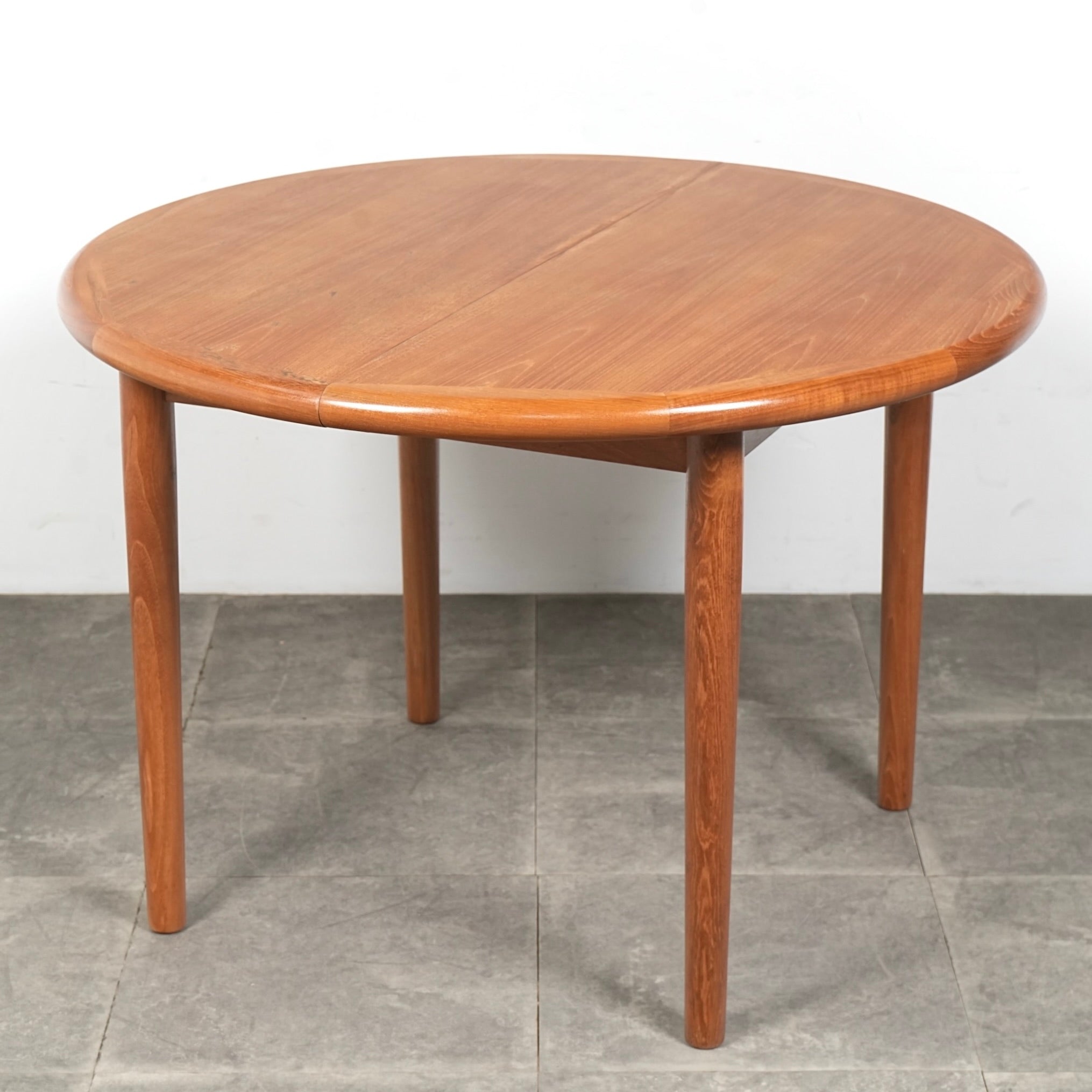 デンマークヴィンテージ エクステンション ラウンドテーブル – TIME HYPE