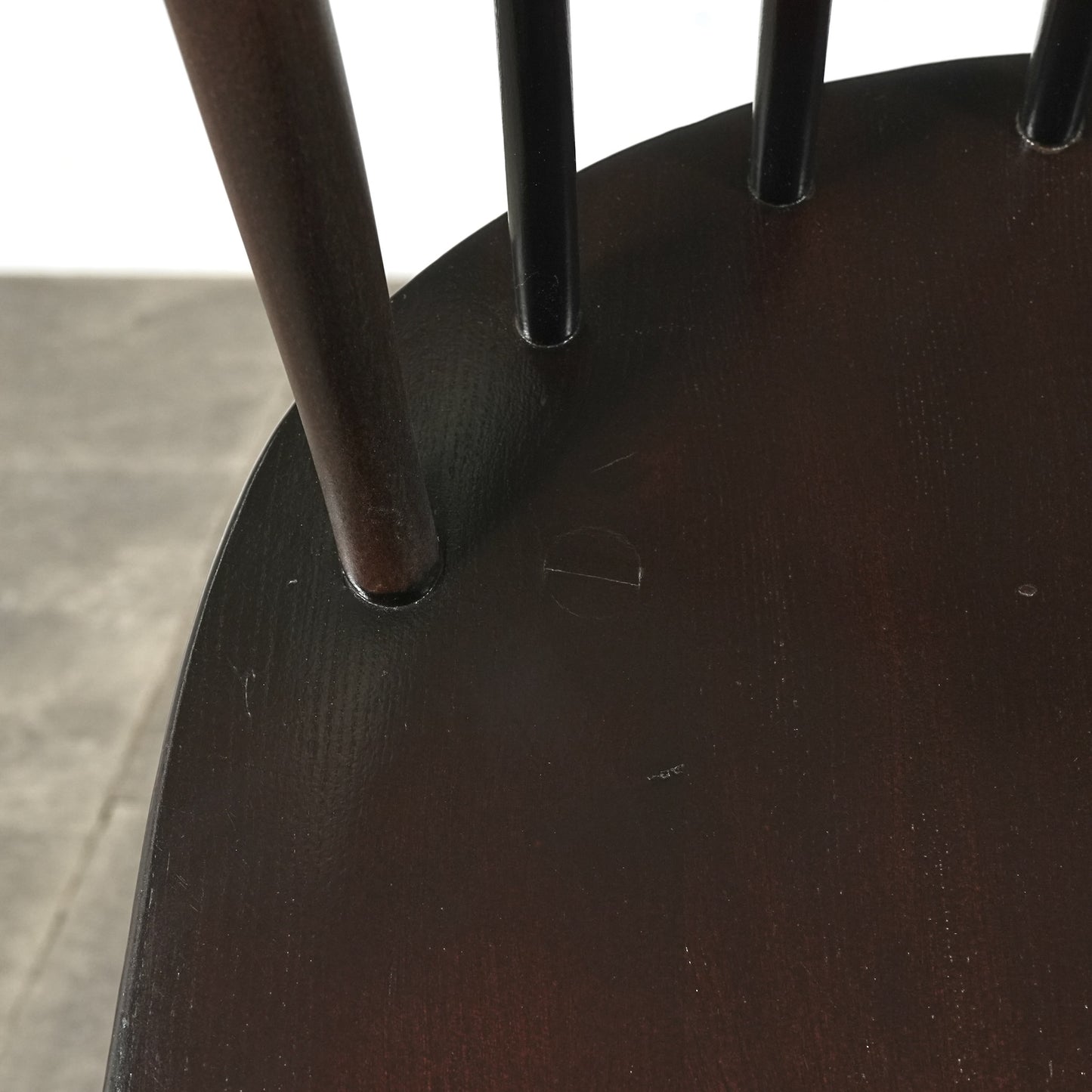 【ERCOL】ヴィンテージ フープバックチェア(オールドコロニアル)