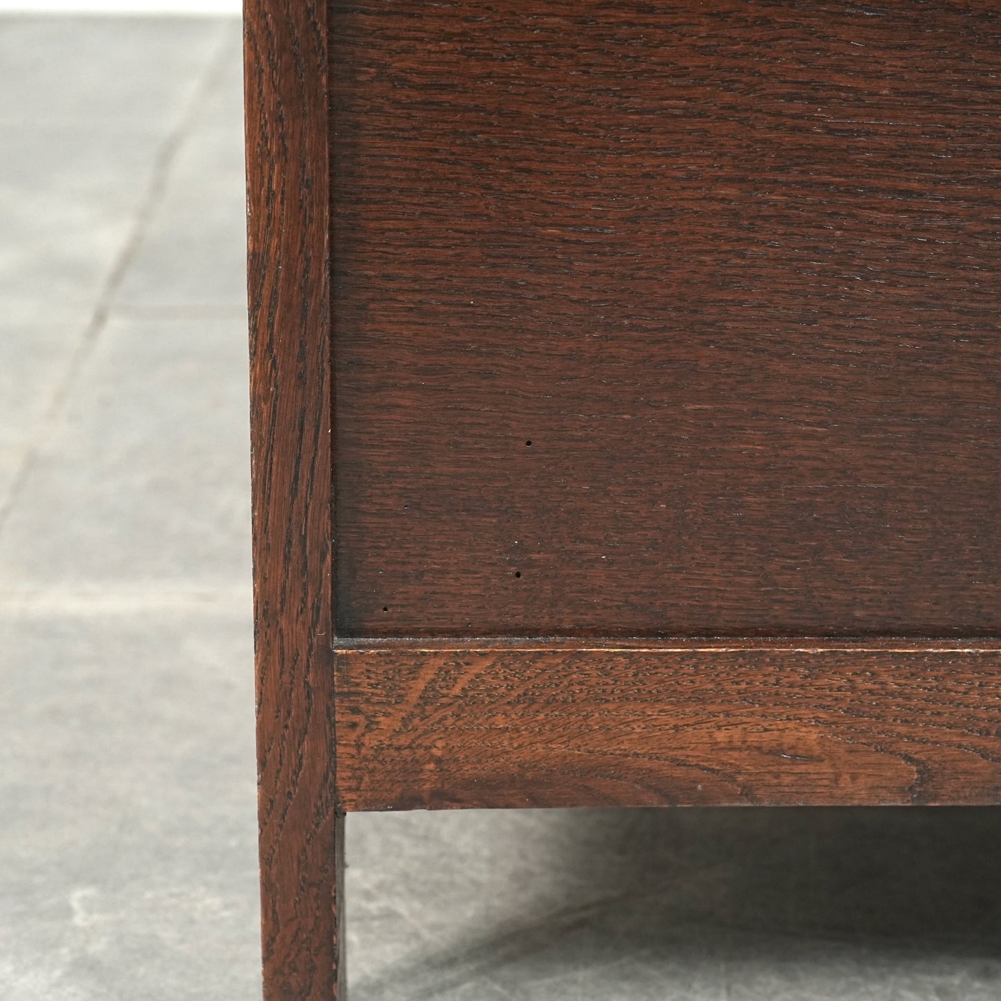 英国アンティーク キャビネット/サイドボード