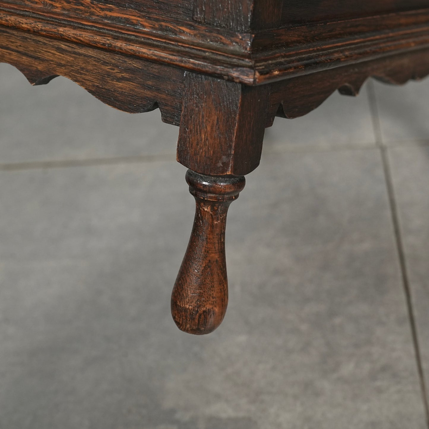 英国アンティーク マガジンラック