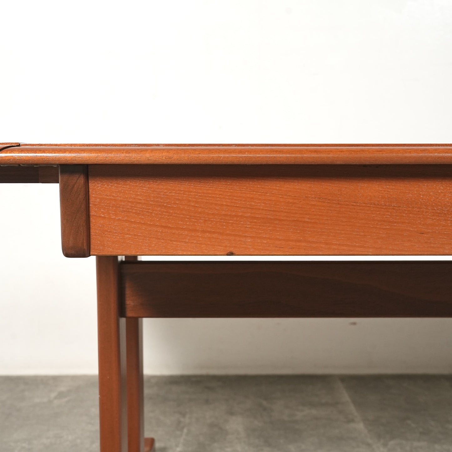 【Stag Furniture】ドロップリーフ ローテーブル