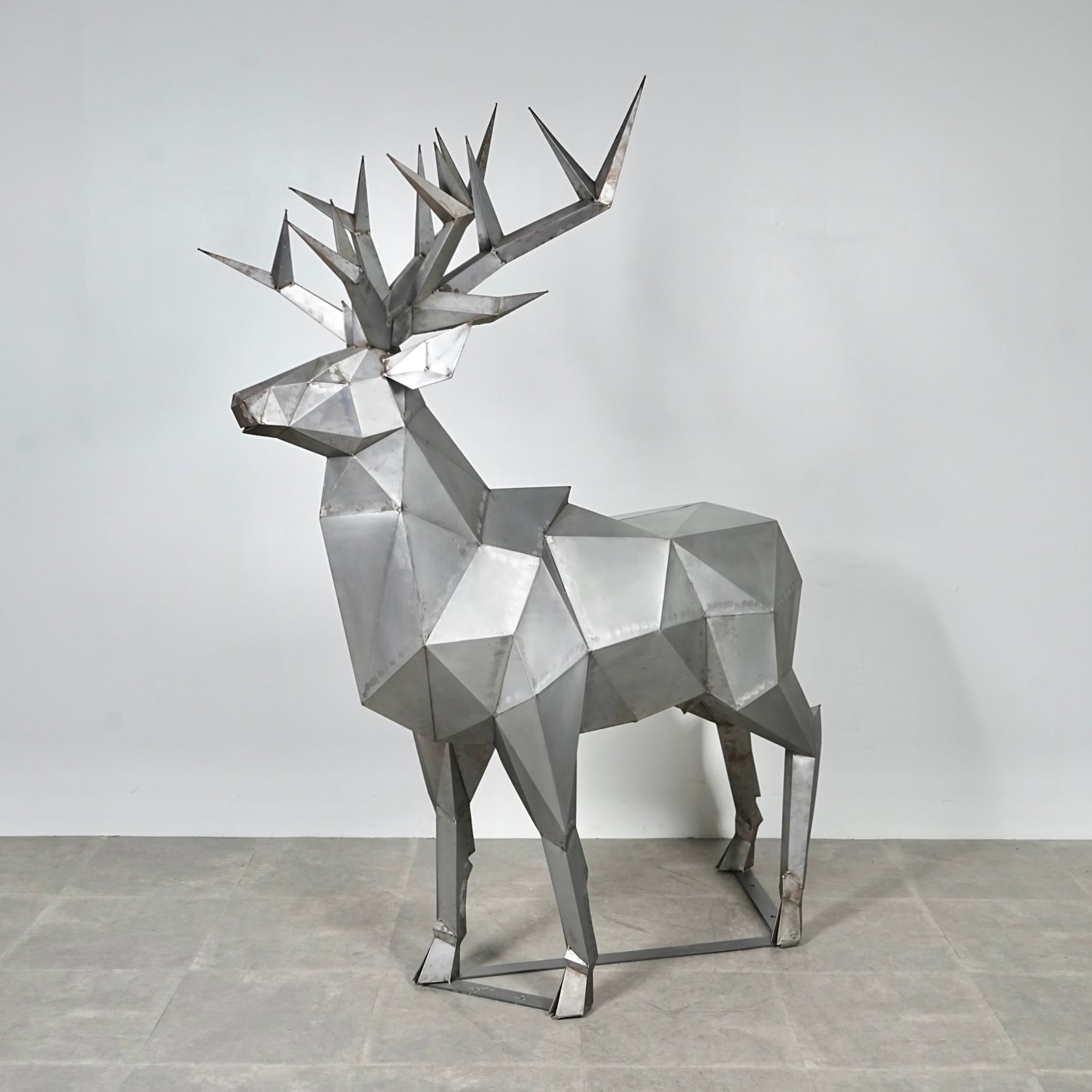 メタルアート オブジェ(60cm×166cm×200cm) – TIME HYPE