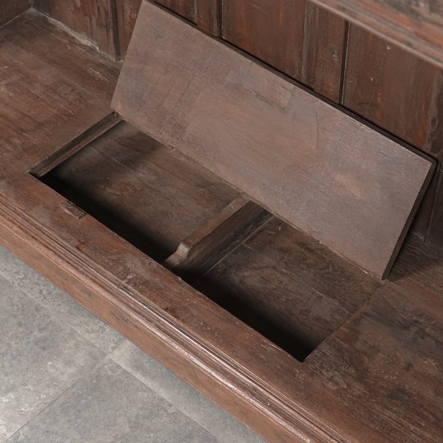 ヴィンテージ ガラスキャビネット