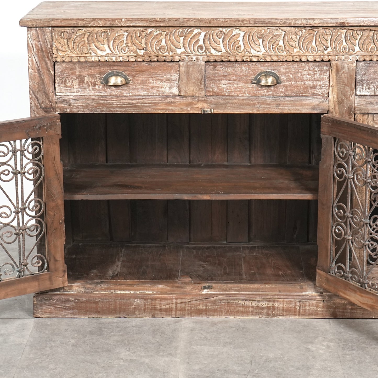 ヴィンテージ キャビネット / サイドボード