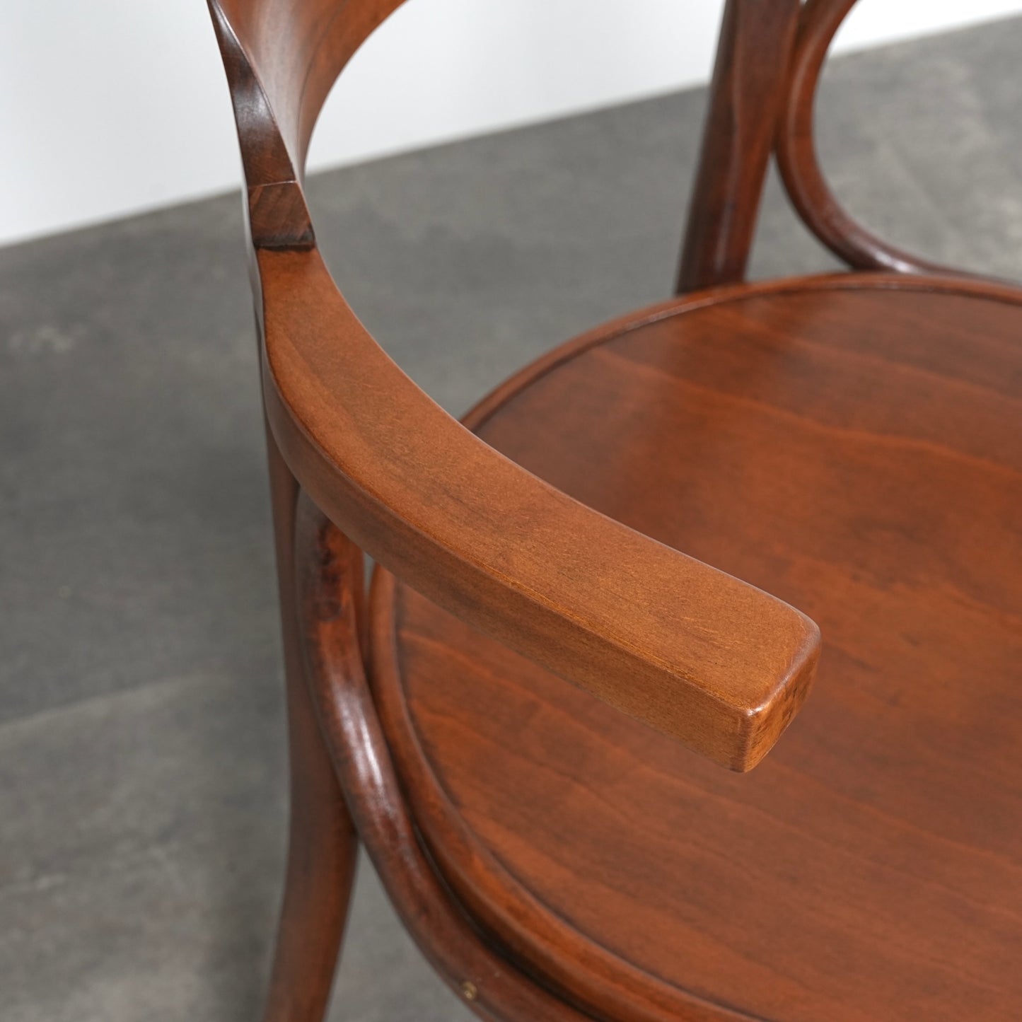 【LIGNA】ヴィンテージ ベントウッド アームチェア