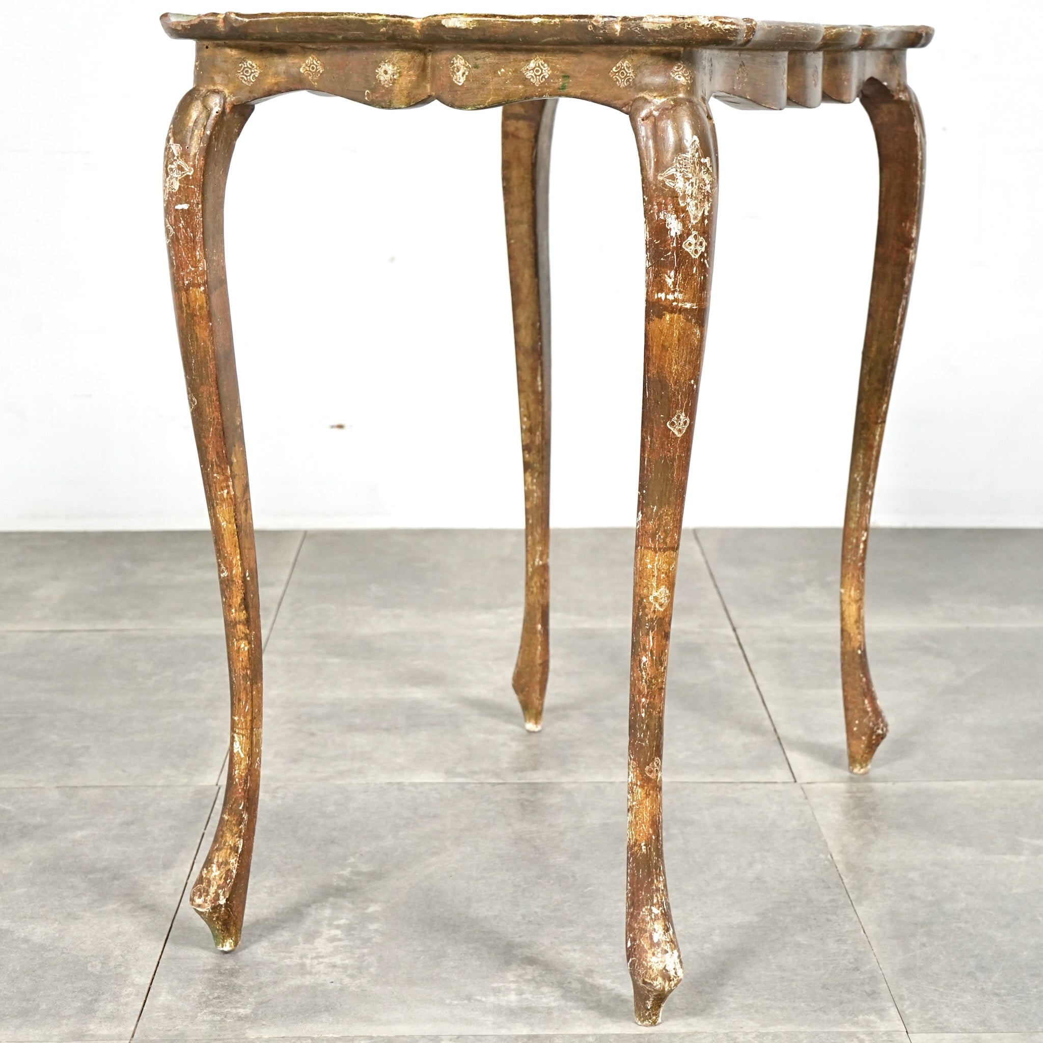 最終価格　ヴィンテージflorentineフローレンタイン家具ネストテーブル難有 ITALYヴィンテージflorentineフローレンタイン家具ネスト