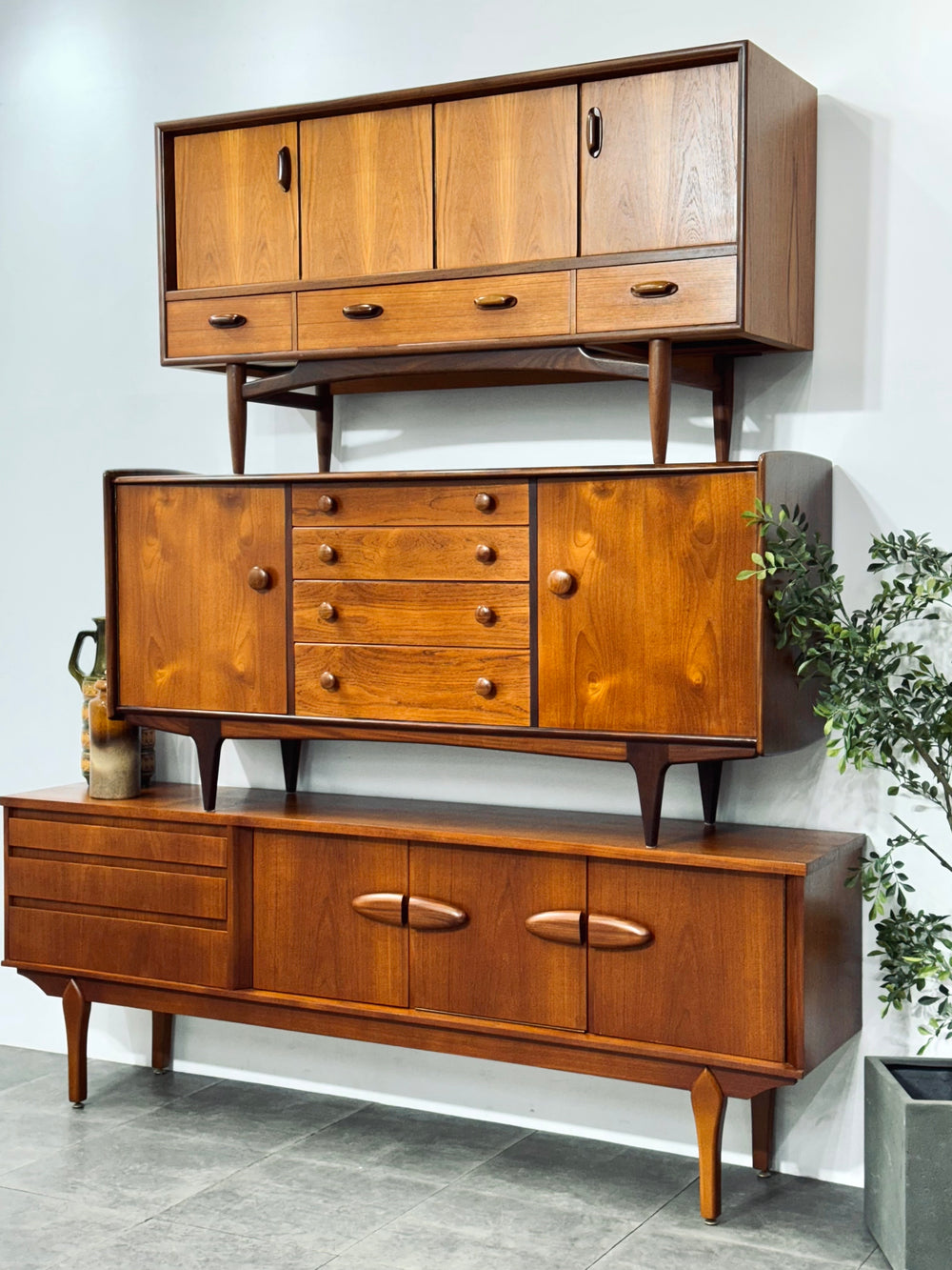 TIME HYPE（タイムハイプ）｜アンティーク＆ヴィンテージ家具の