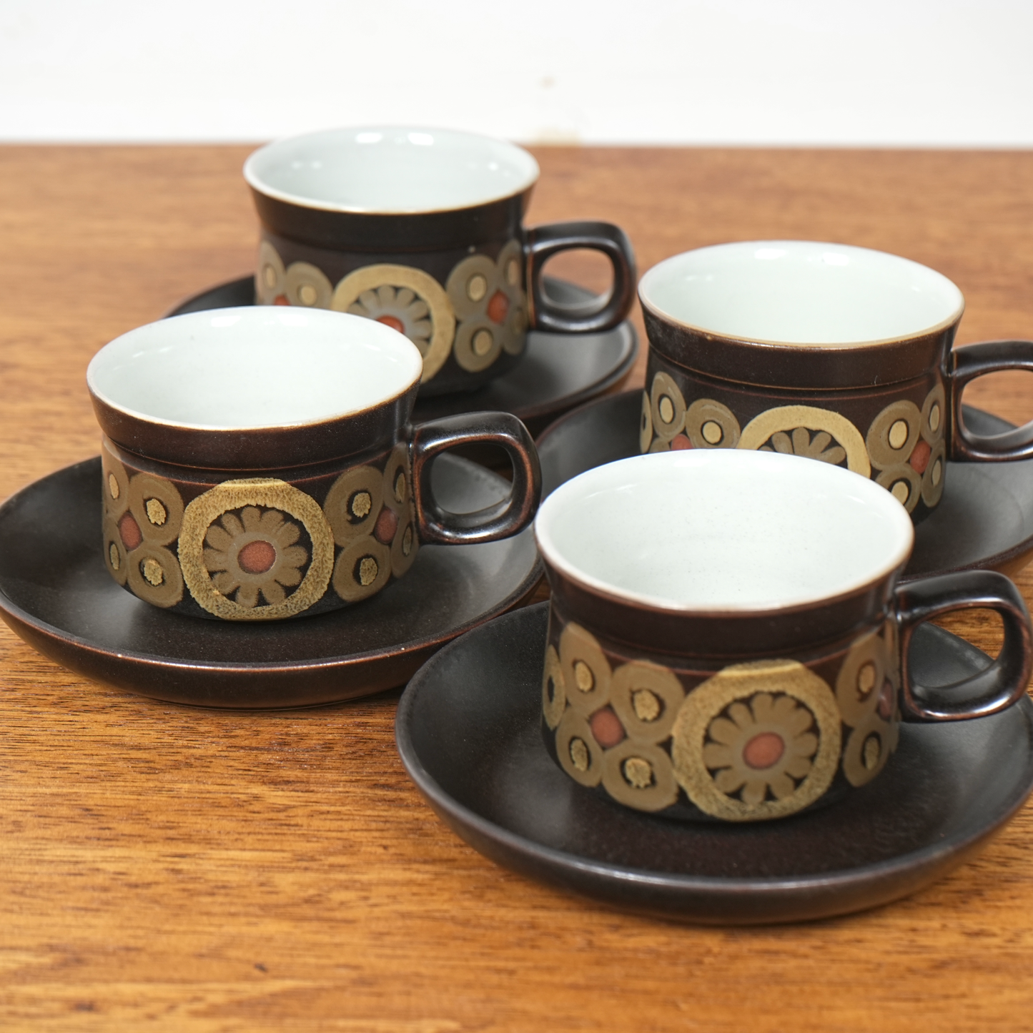 送料無料【Denby】Arabesque カップ&ソーサー【4客セット】