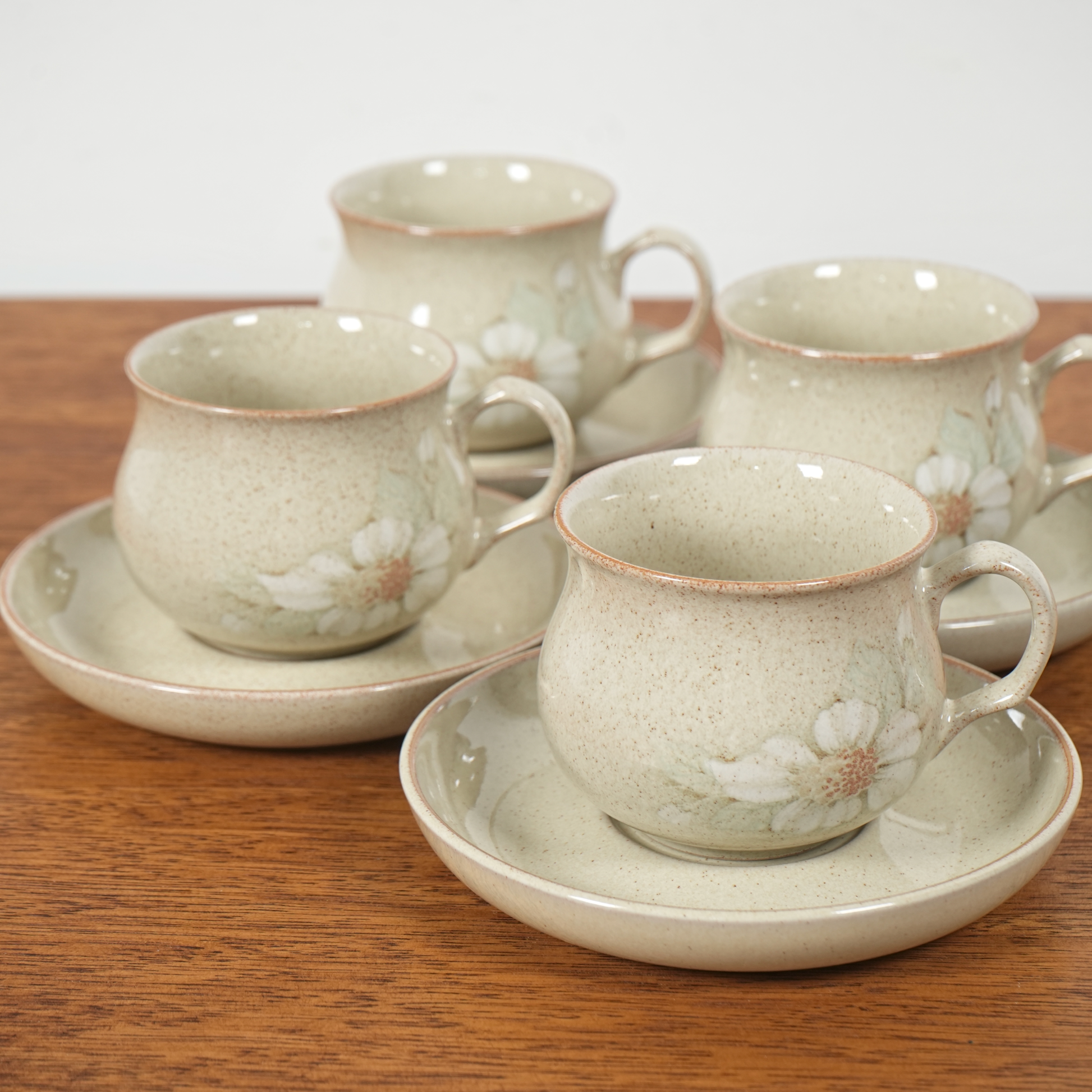 送料無料【Denby】Daybreak カップ&ソーサー【4客セット 送料無料【Denby】Daybreak カップ&ソーサー【4客セット