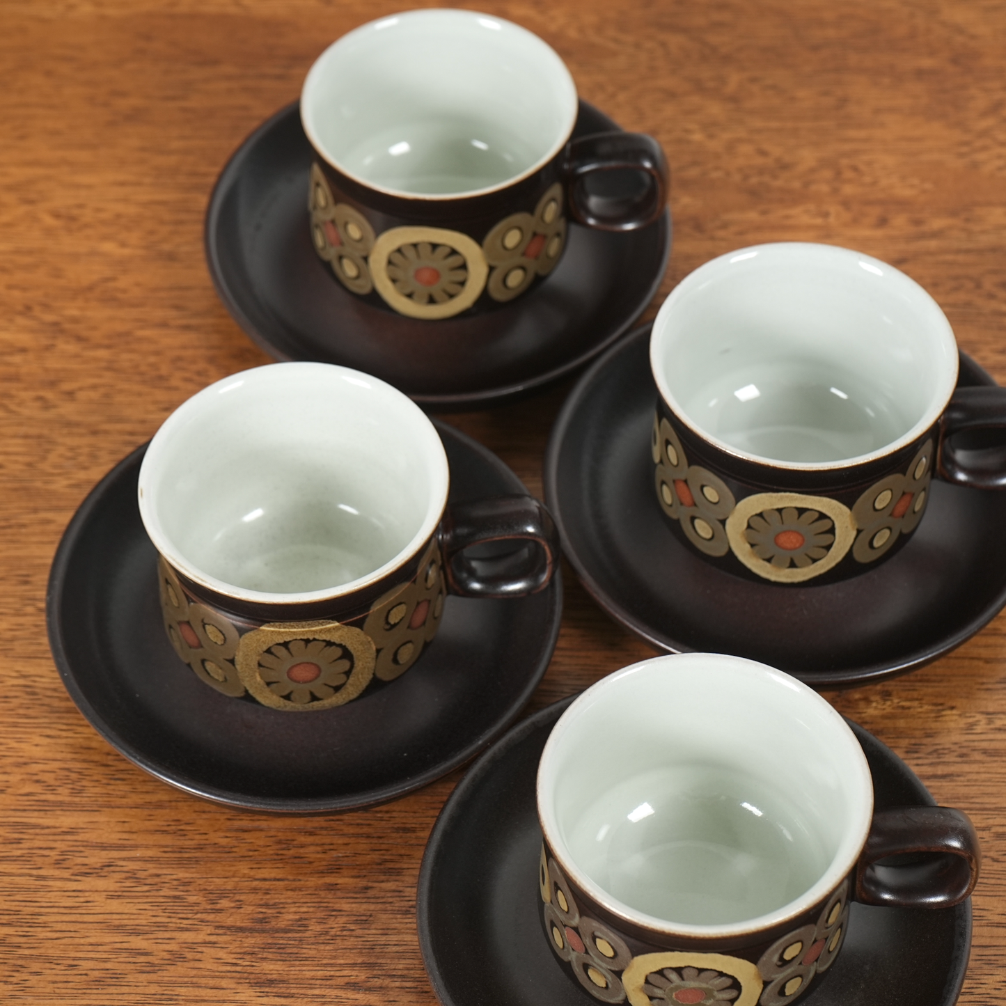 送料無料【Denby】Arabesque カップ&ソーサー【4客セット】