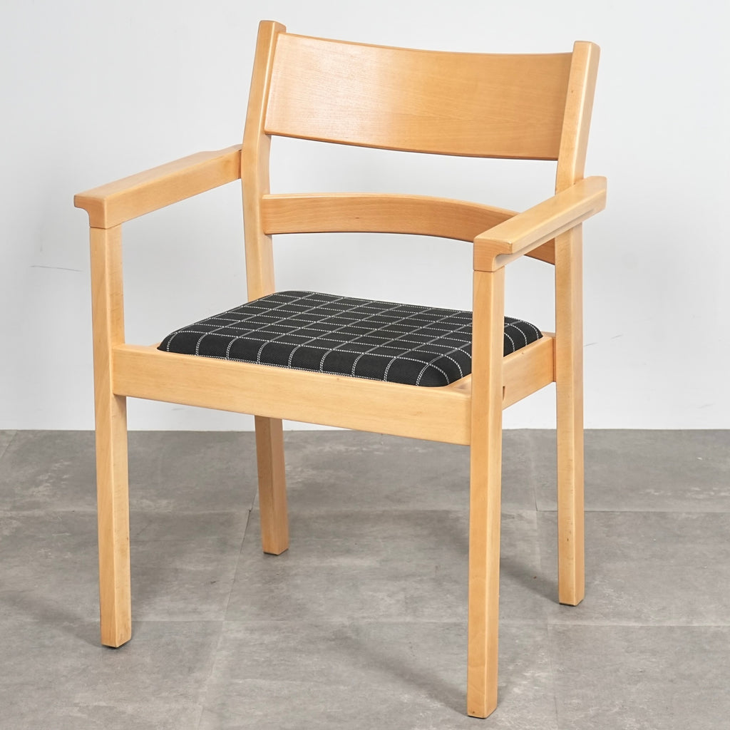 【Hans J. Wegner】The Koldinghus アームチェア【張替済】